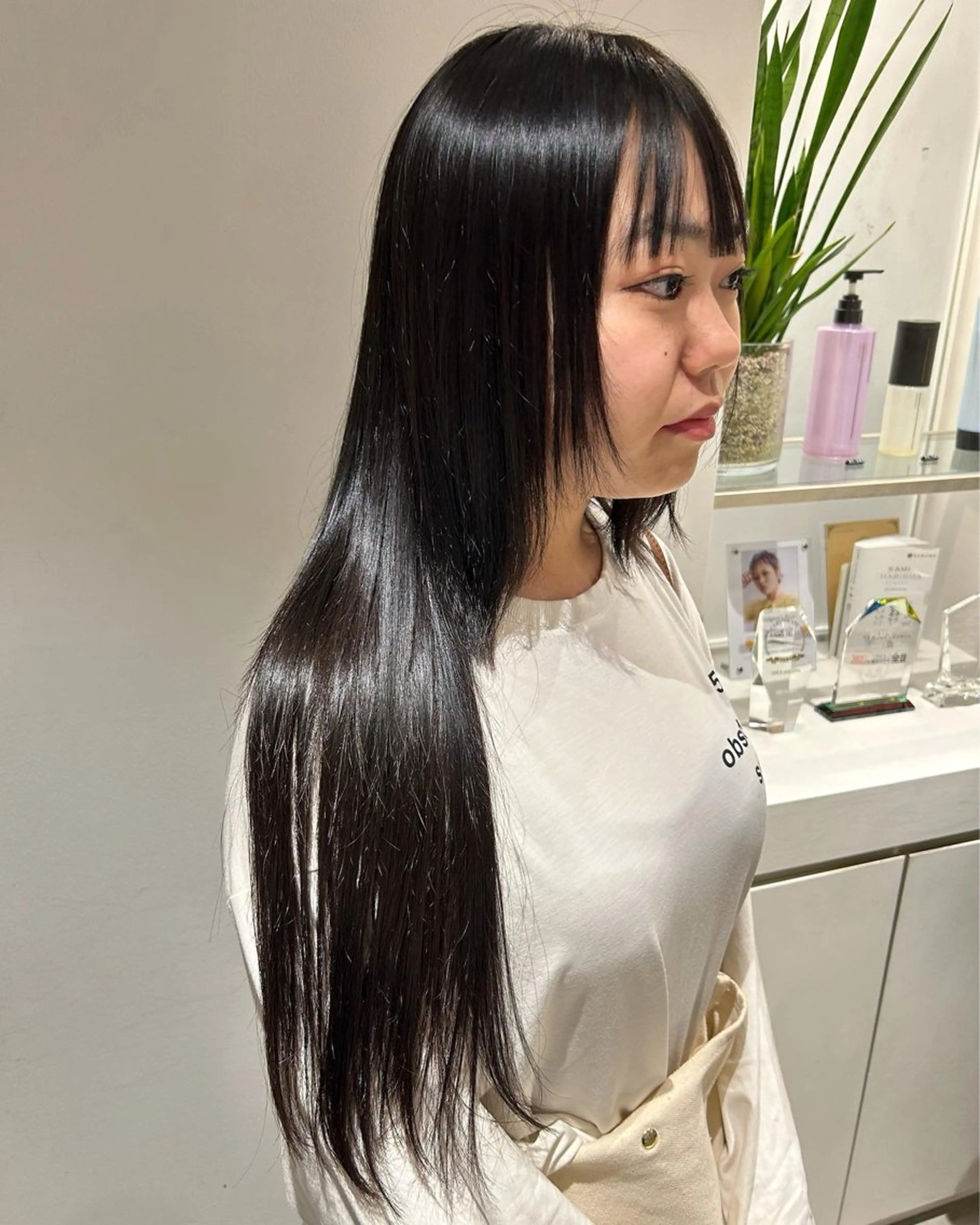 ロング パーマ ストレートパーマ SHEA.aoyama所属・似合わせカット 奥村陽花のヘアスタイル