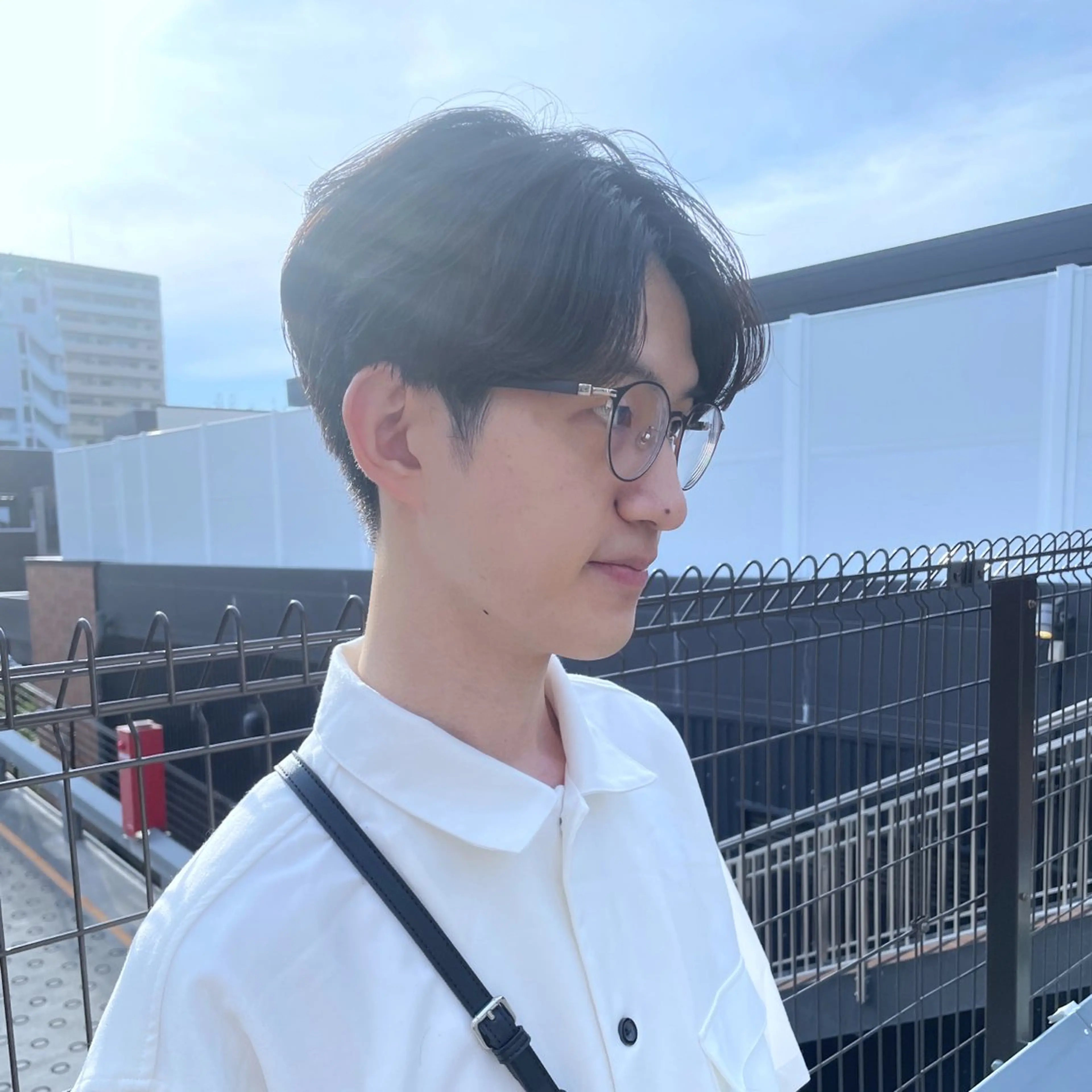 ショート パーマ メンズ メンズパーマ メンズツイストパーマ ツイストスパイラルパーマ 波巻きパーマ ニュアンスパーマ メンズヘア特化 崎田 成人のヘアスタイル