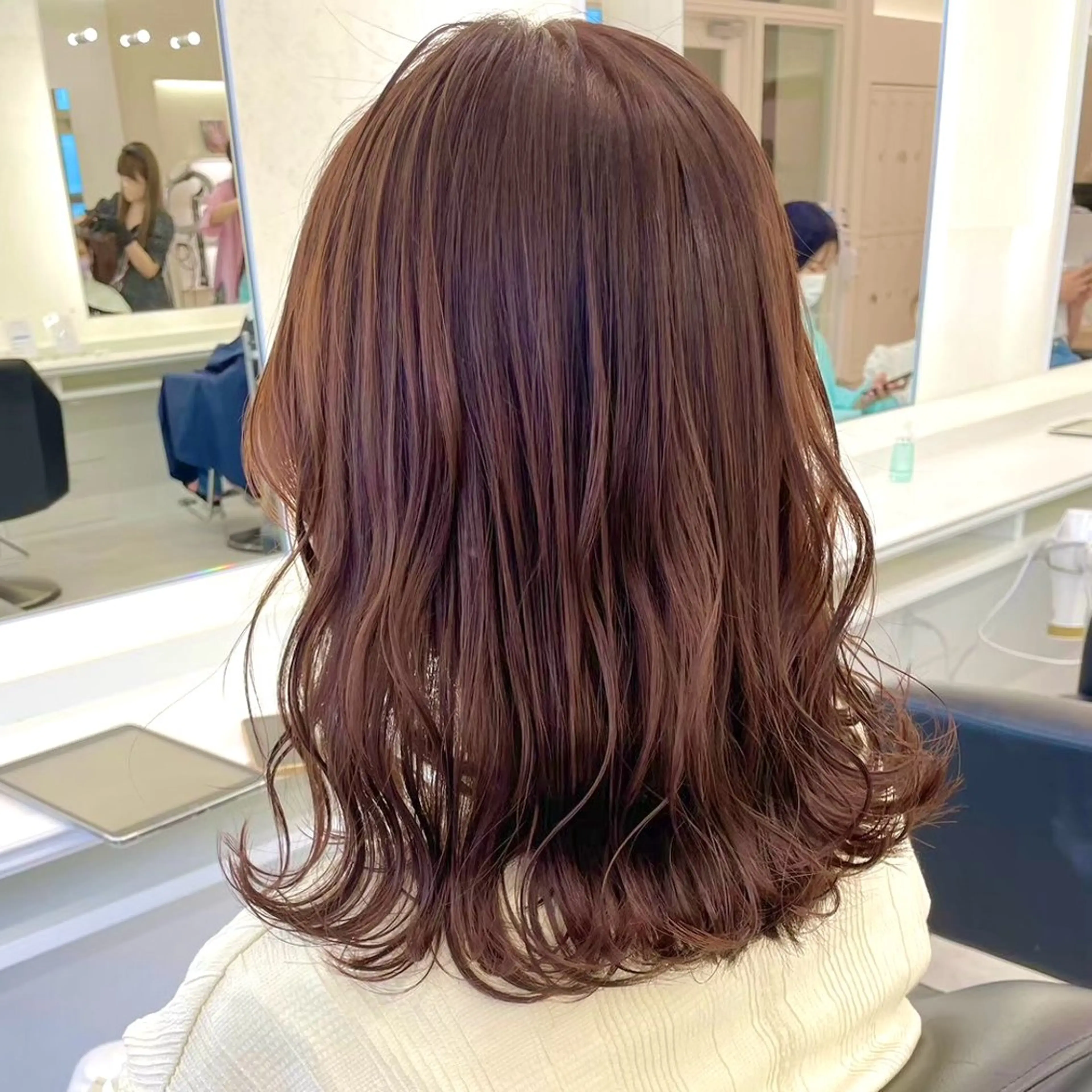 カラー Parve Mix / 根本 梨湖🫧のヘアスタイル