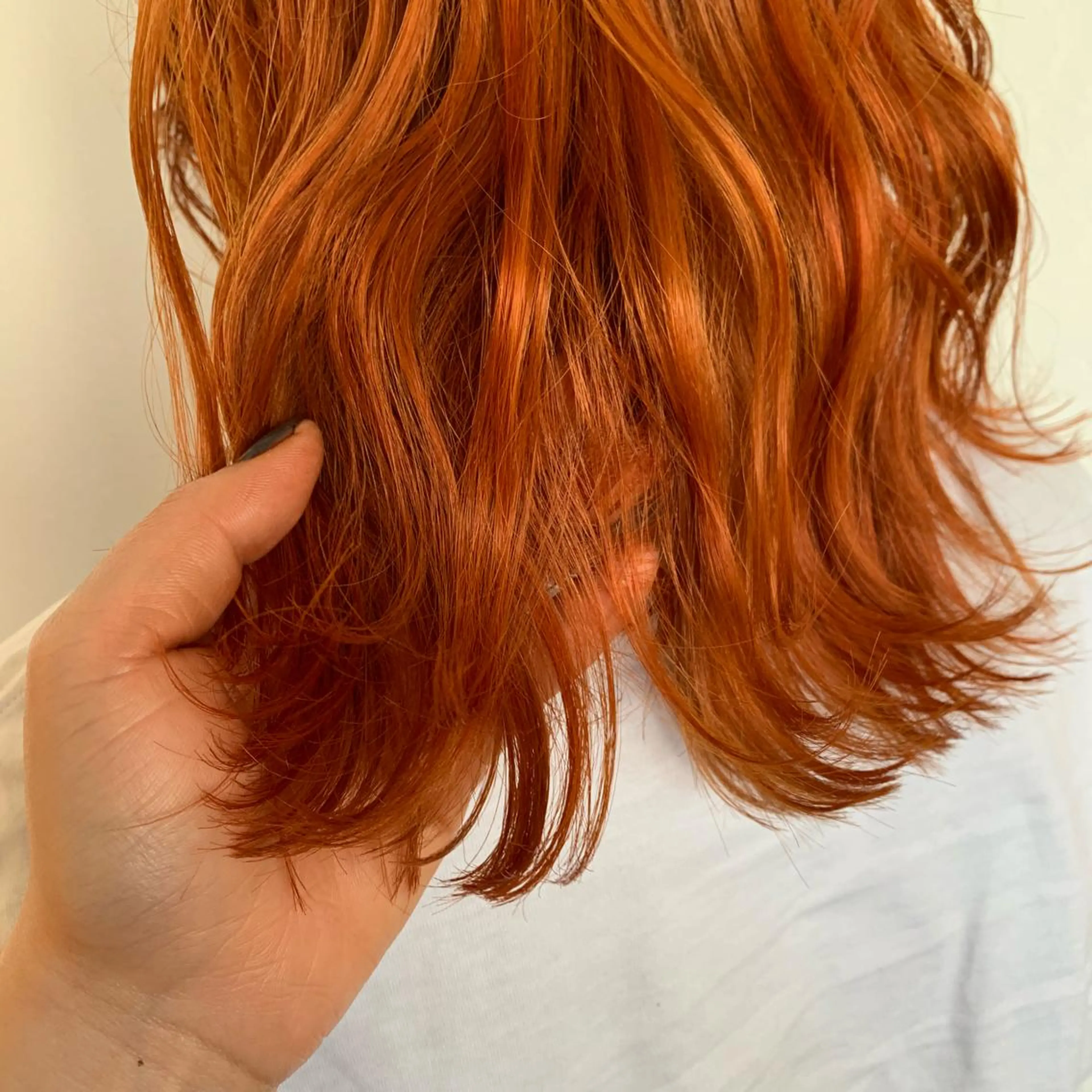 ミディアム カラー オレンジ 韓国×巻ける髪質改善 💍maki💍のヘアスタイル