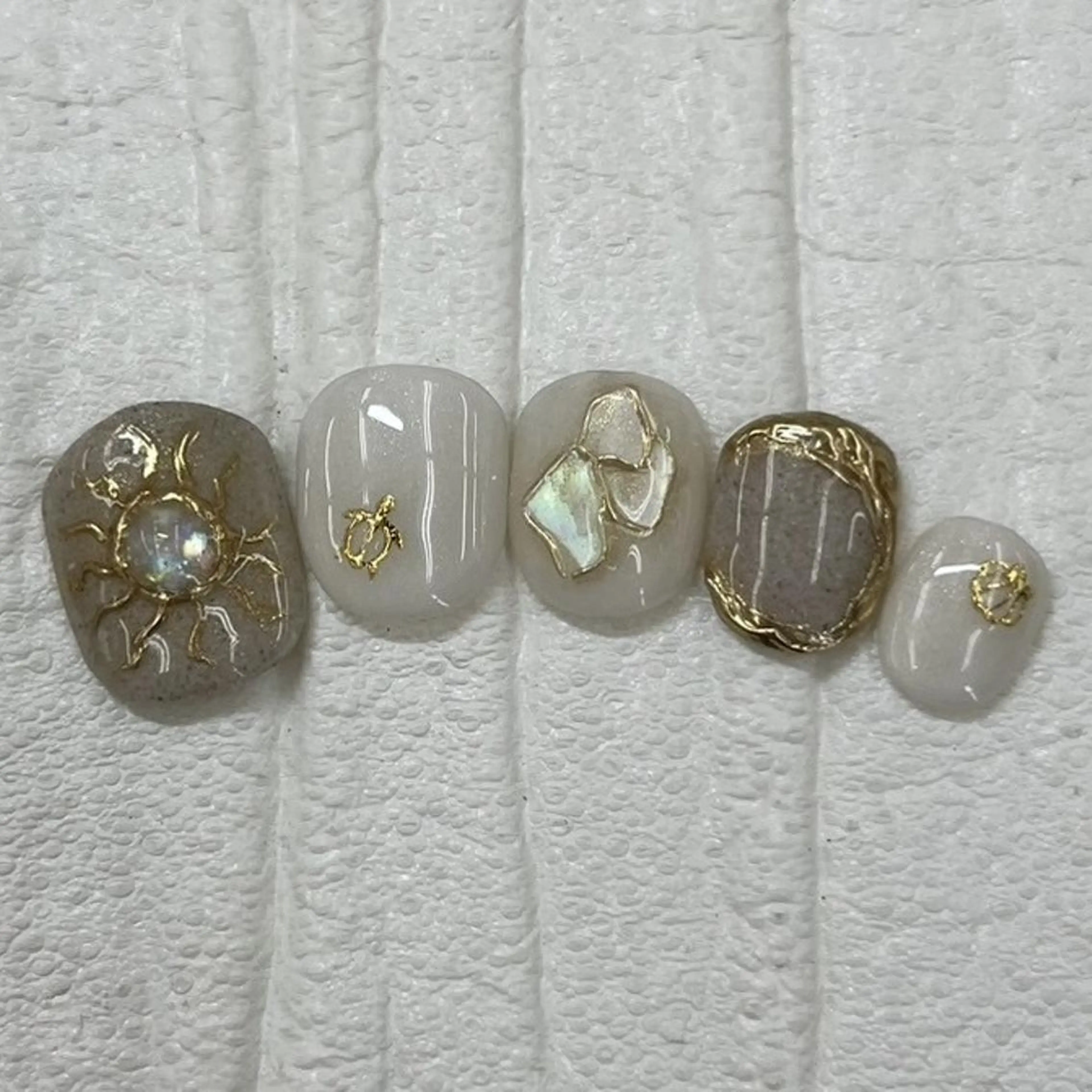 ネイル Nail salon Honey Beeのネイルデザイン