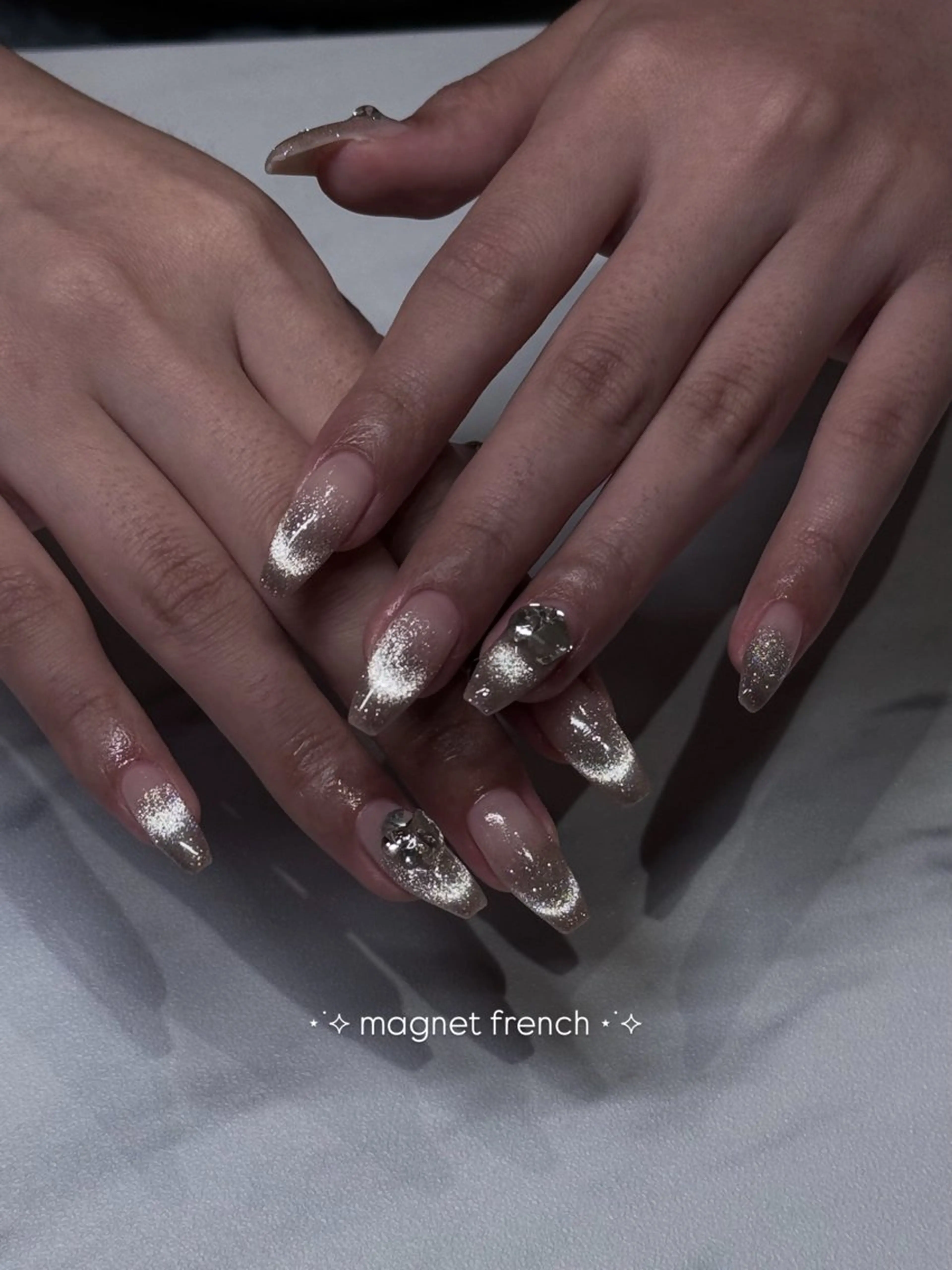 ネイル mikoto 🎀 韓国ネイルのネイルデザイン