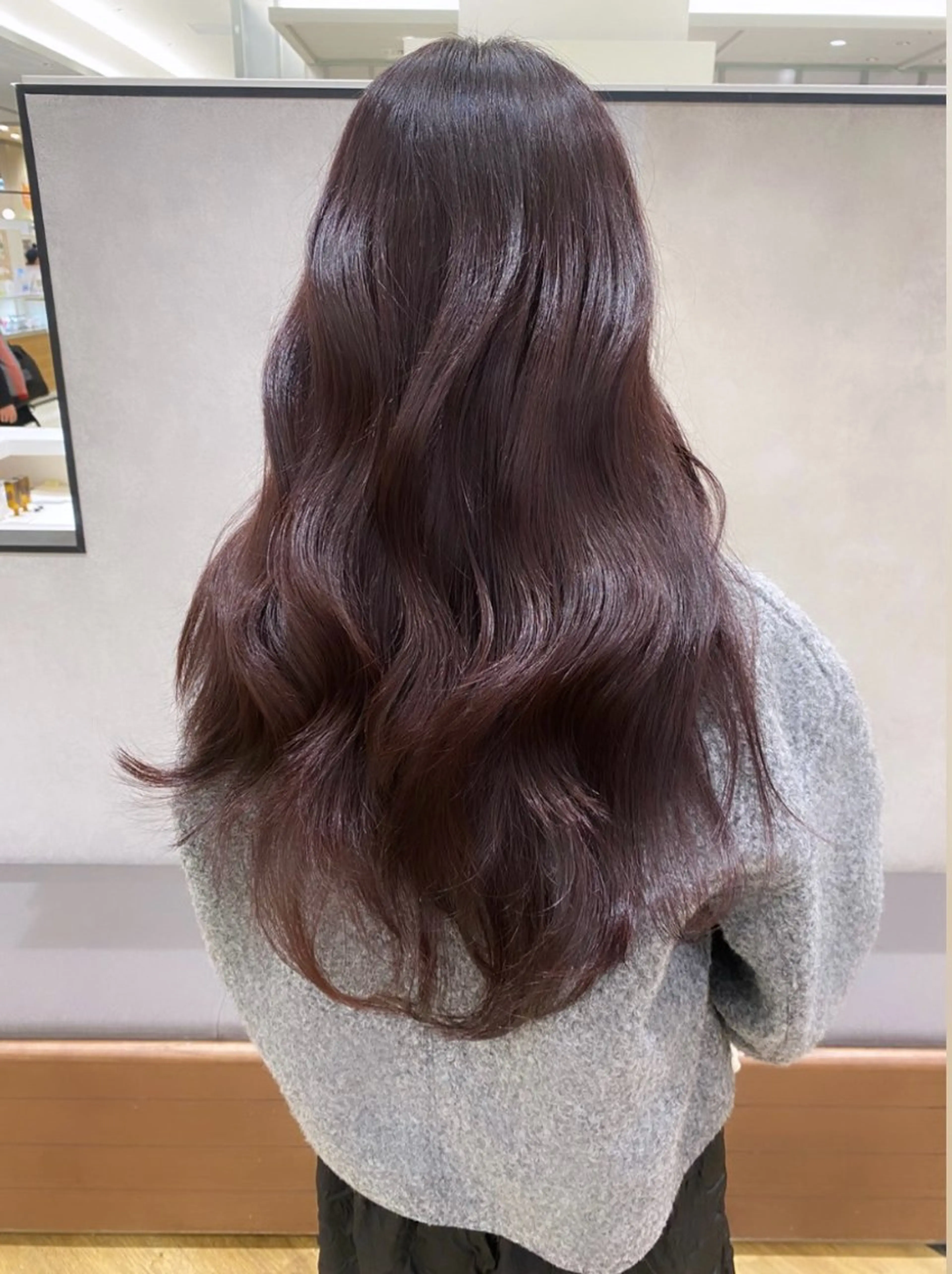ロング 秋元 利央のヘアスタイル