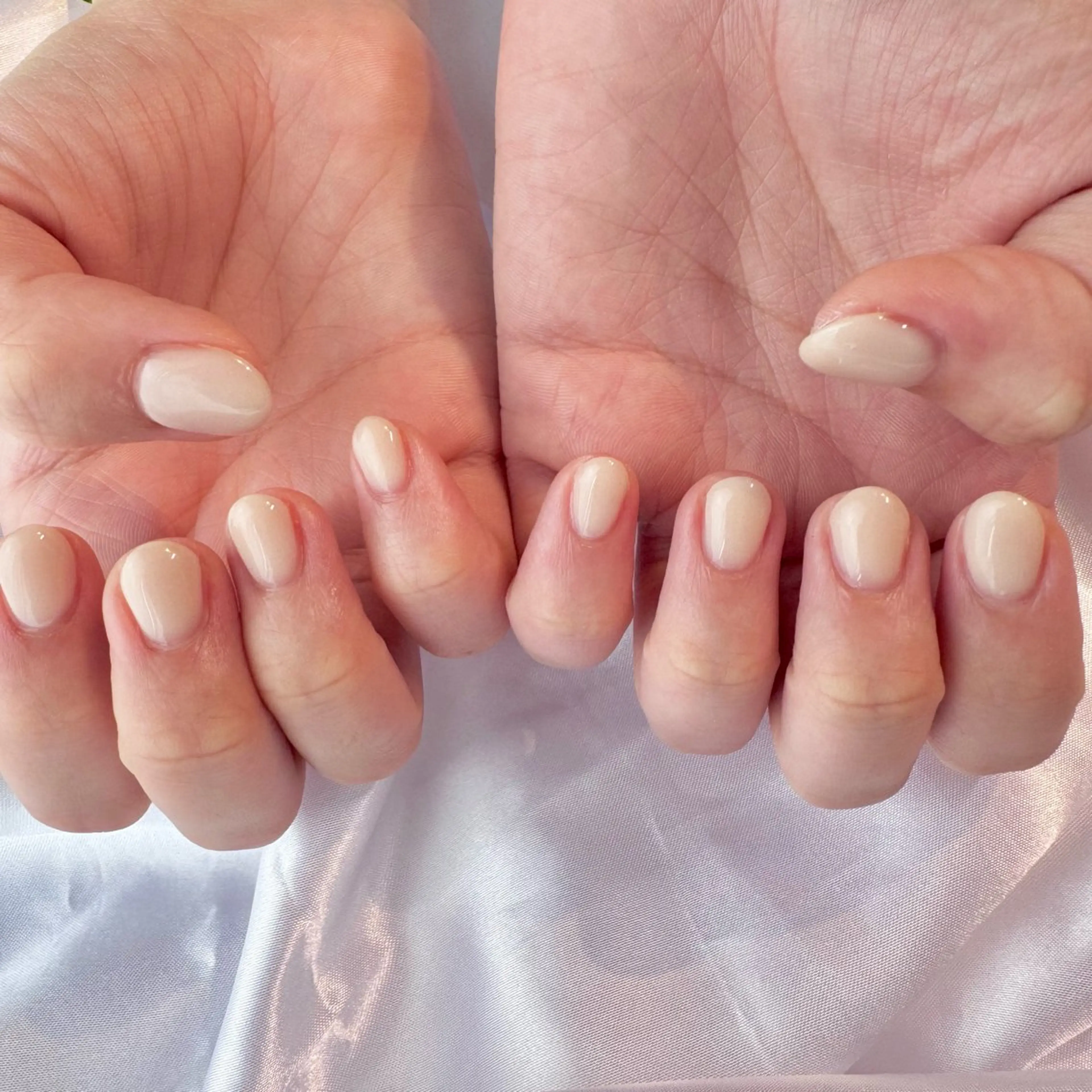 ネイル ワンカラーネイル ショートネイル ハンドネイル nail salon e'mu💐のネイルデザイン