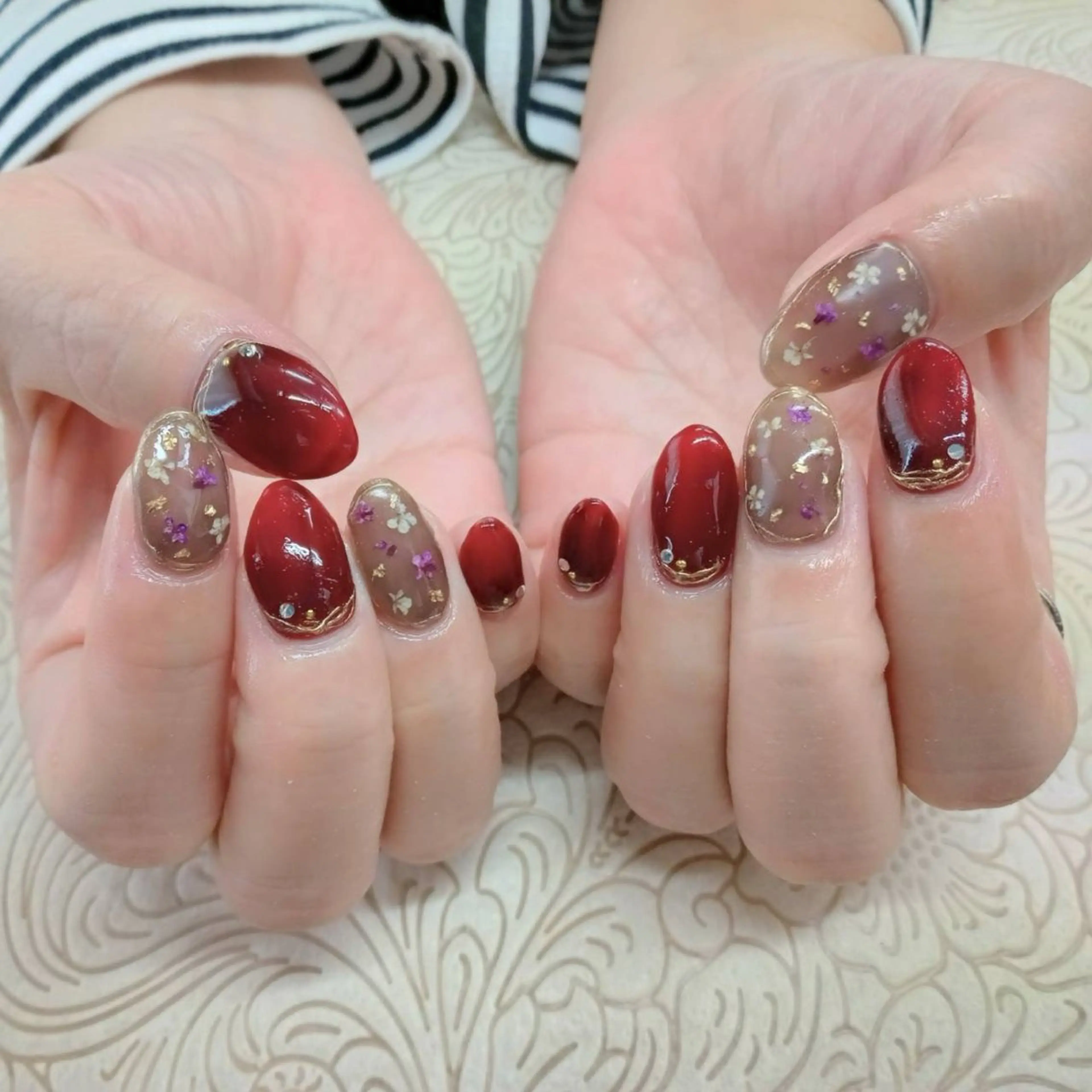 ネイル フラワーネイル ハンドネイル precious nail room所属・precious nail  roomのネイルデザイン