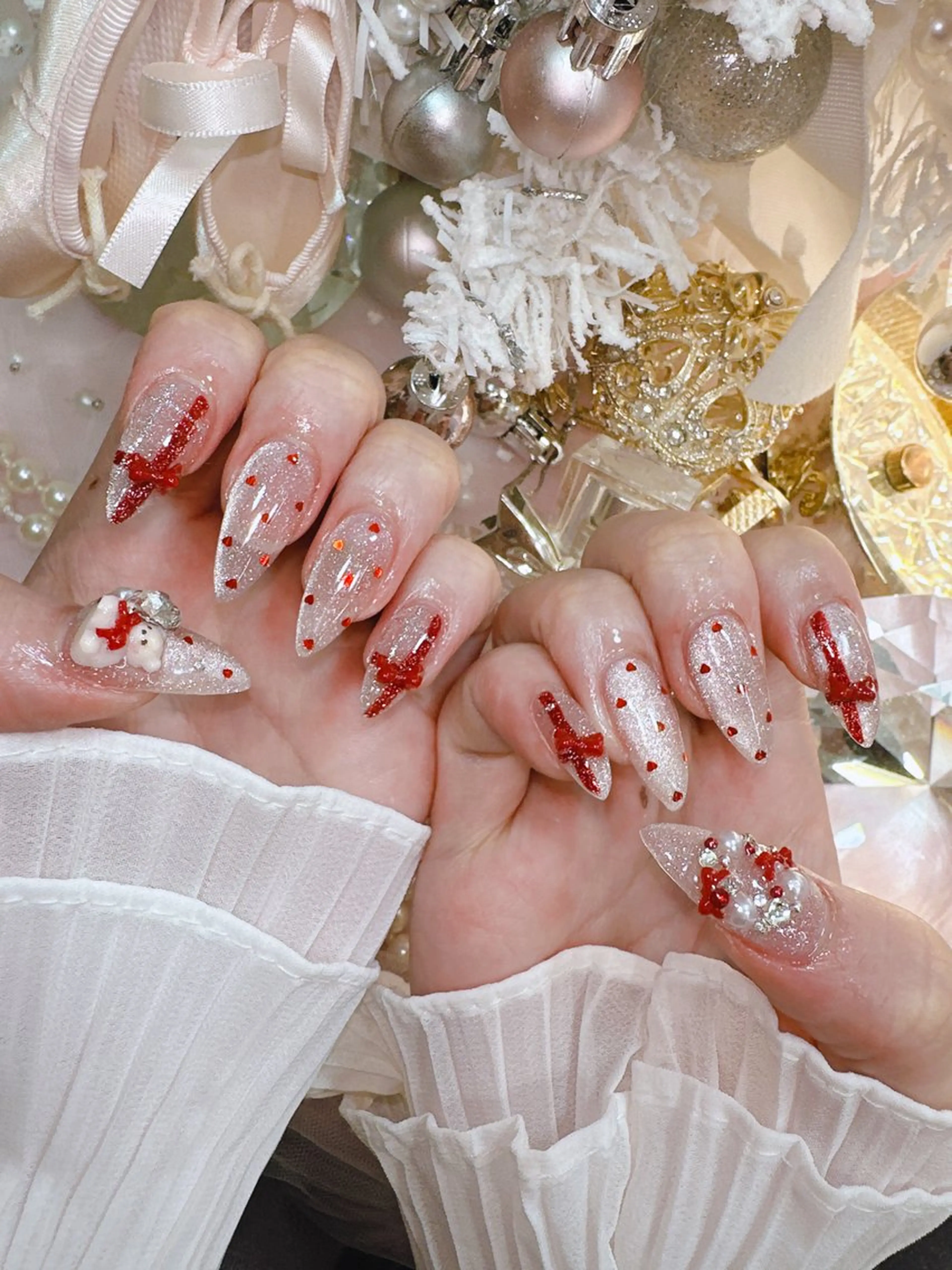 ネイル フラッシュネイル フラッシュマグ マグネットネイル バレンタイン 冬ネイル ハンドネイル ワンホン、かわいい系 🎀ななみのネイルデザイン