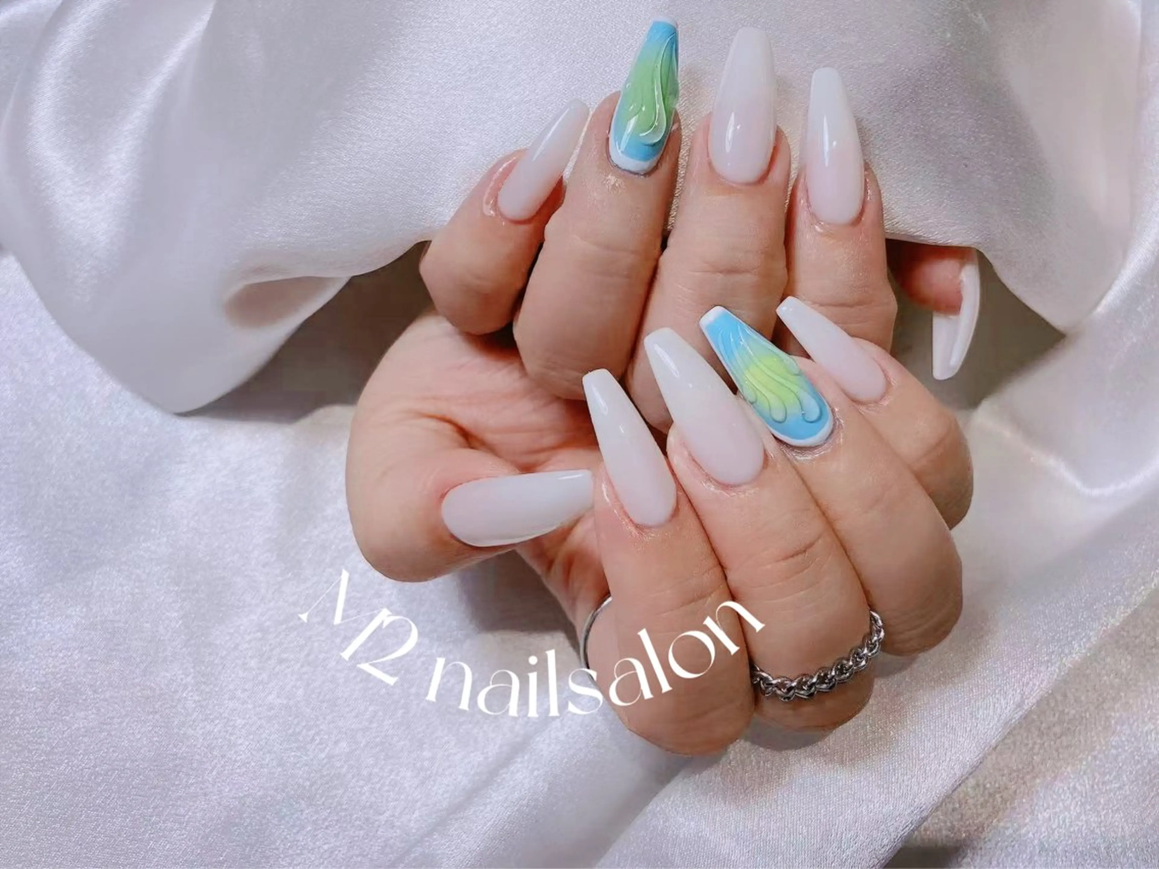 ネイル ハンドネイル 長さだし専門店 M2　rikaのネイルデザイン