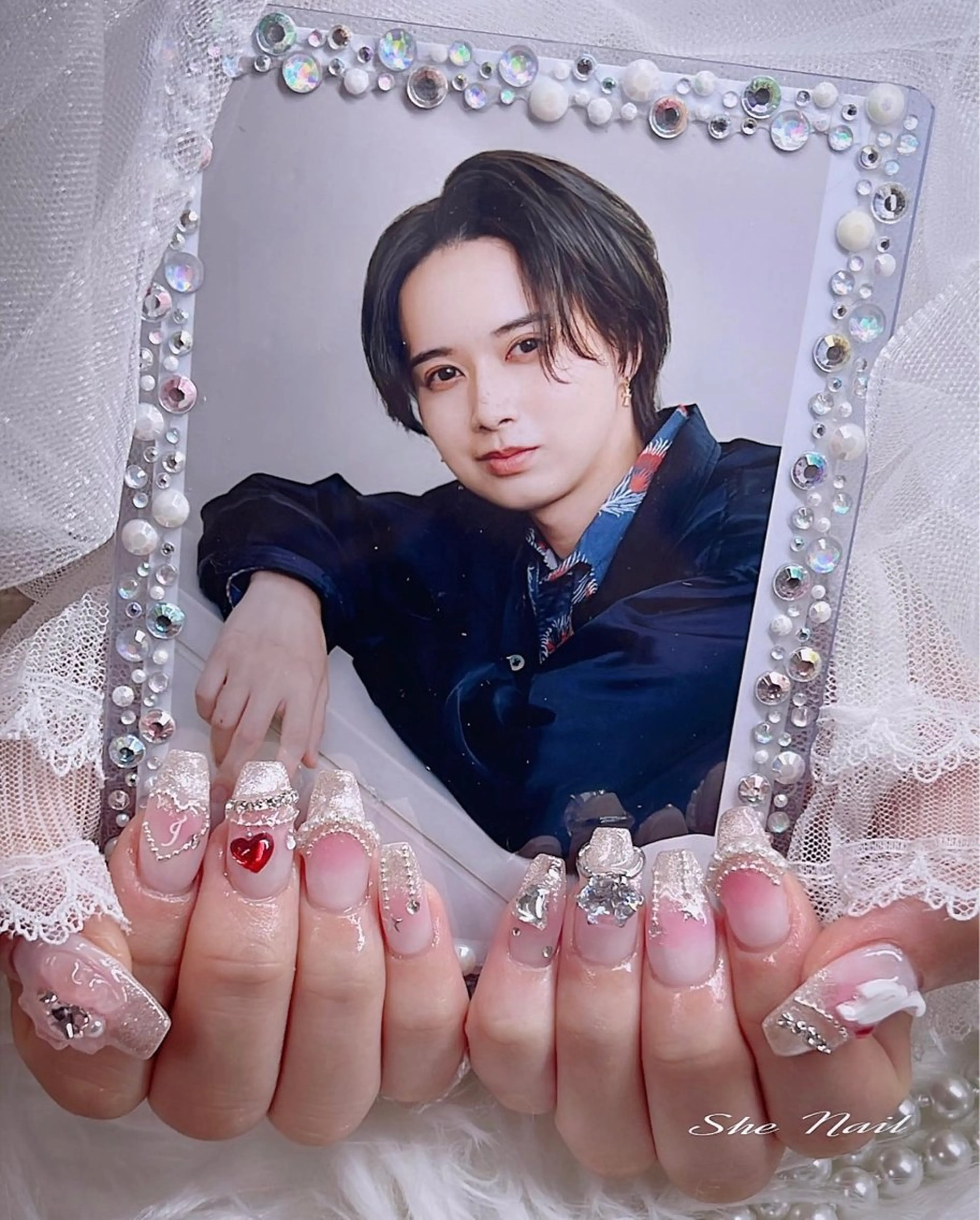 ネイル チークネイル 長さ出し フレンチネイル ガラスフレンチ マグネットネイル She   Nail所属・ISA_ BELLAのネイルデザイン