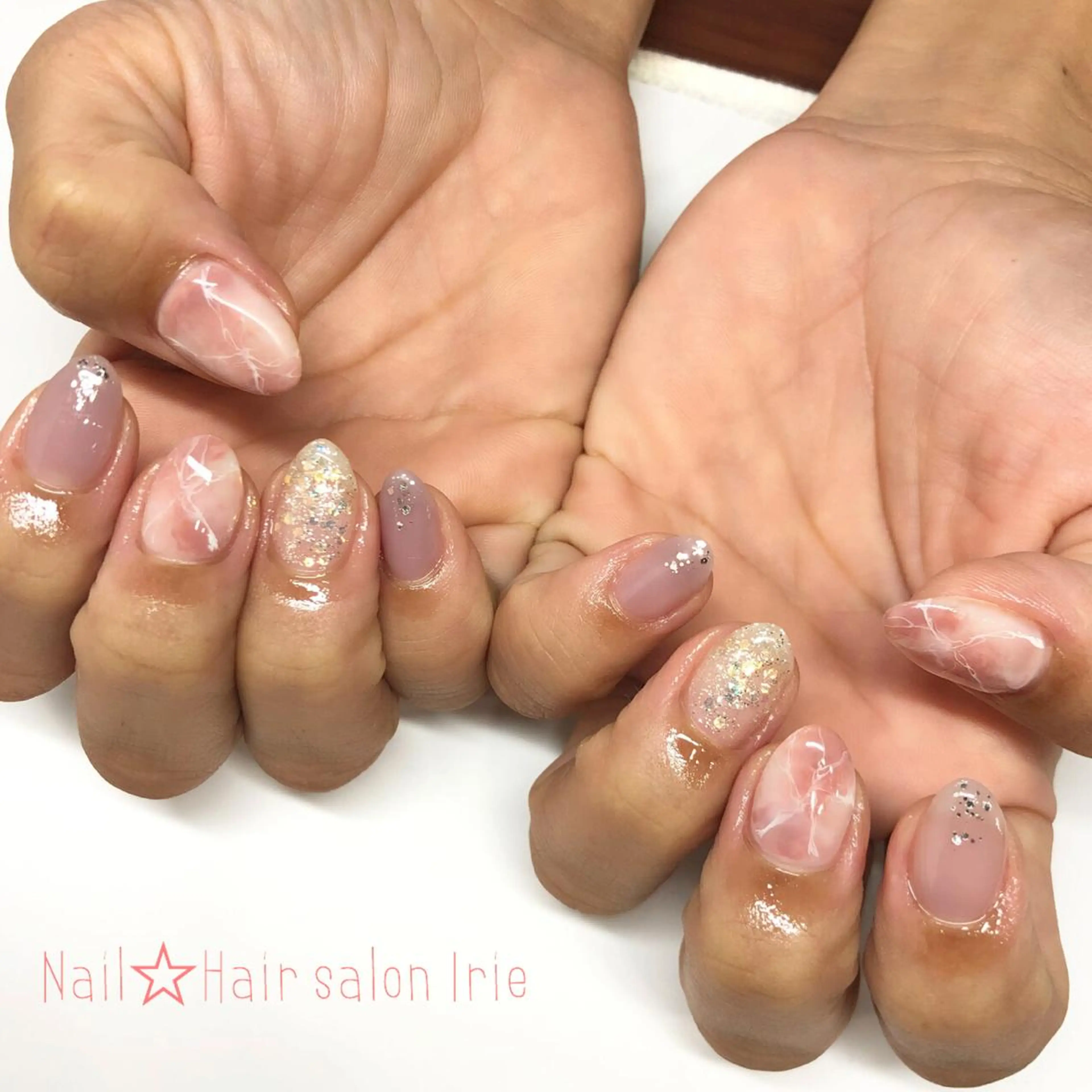 ネイル Hair salon Irie所属・與儀 知佳のネイルデザイン