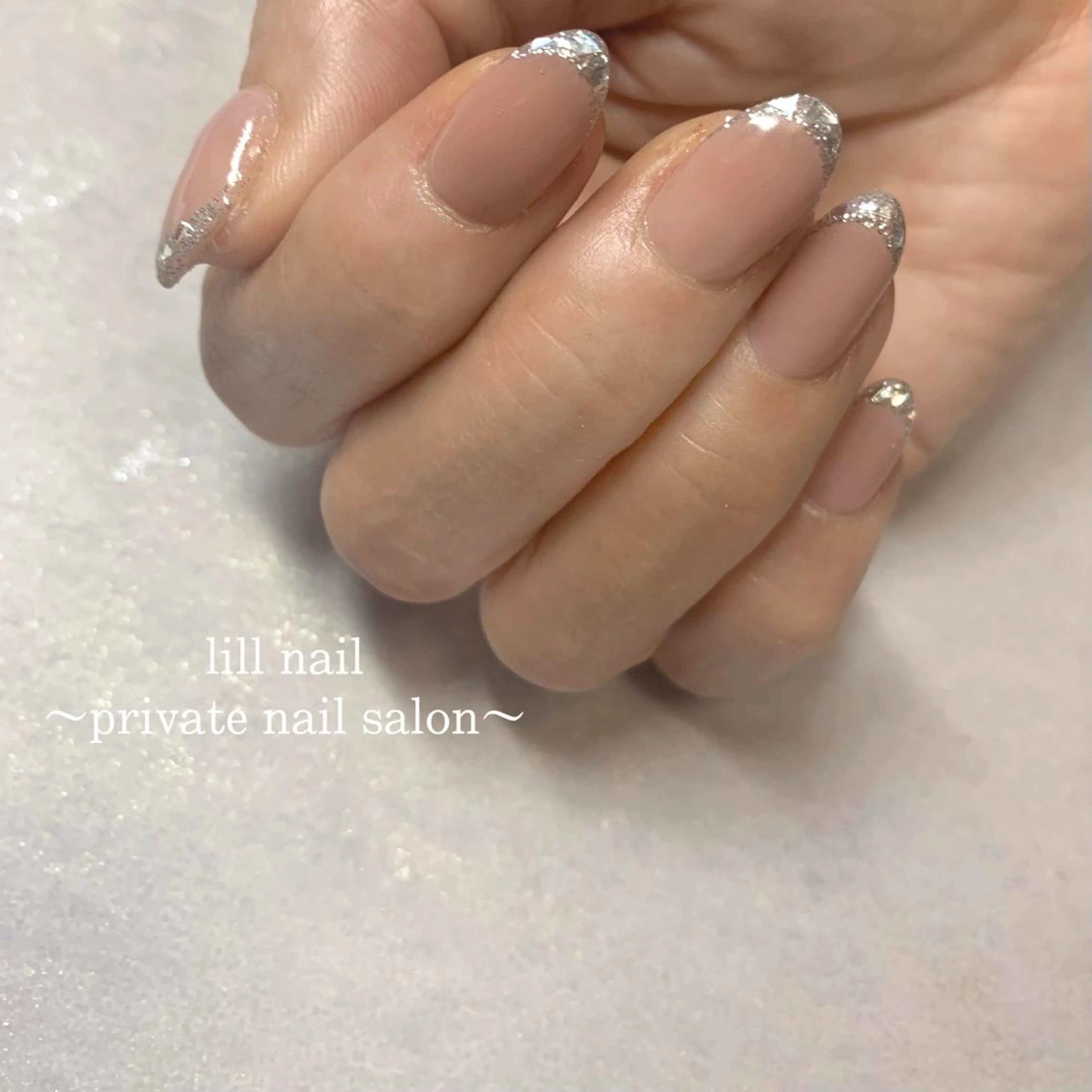 セミロング pllia beautyのネイルデザイン