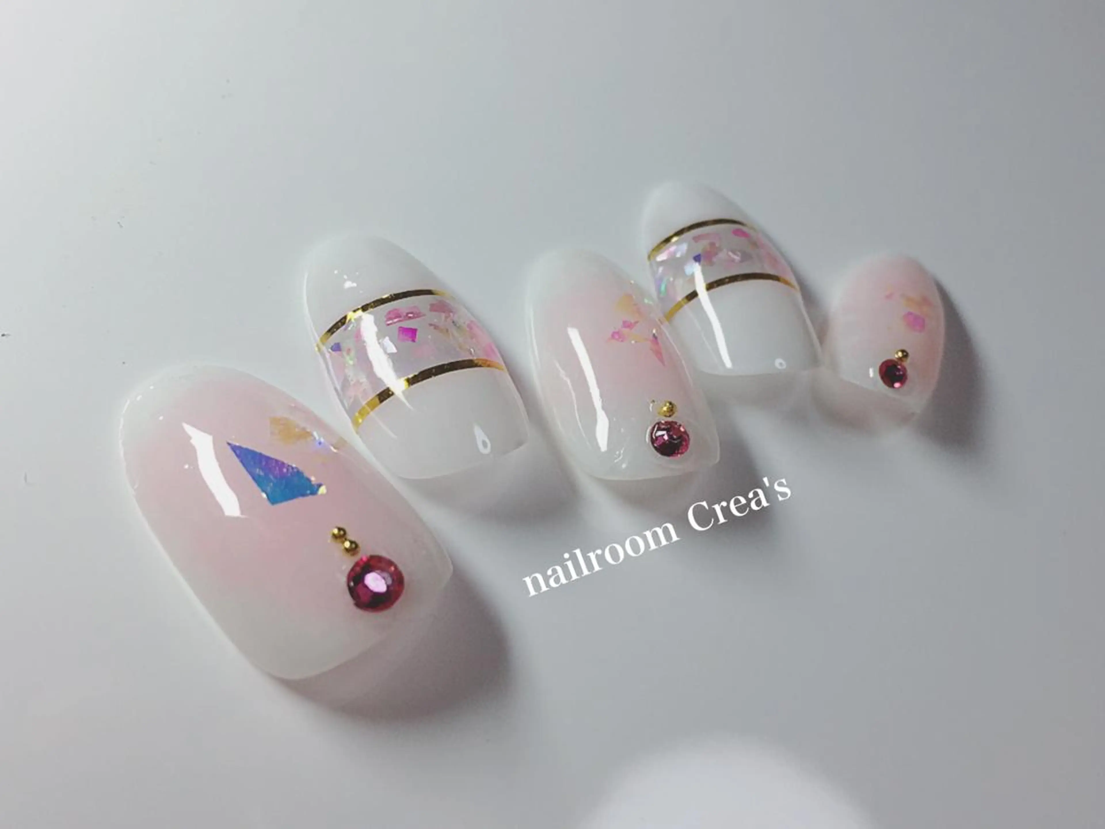 ネイル チークネイル nailroom Crea'sのネイルデザイン