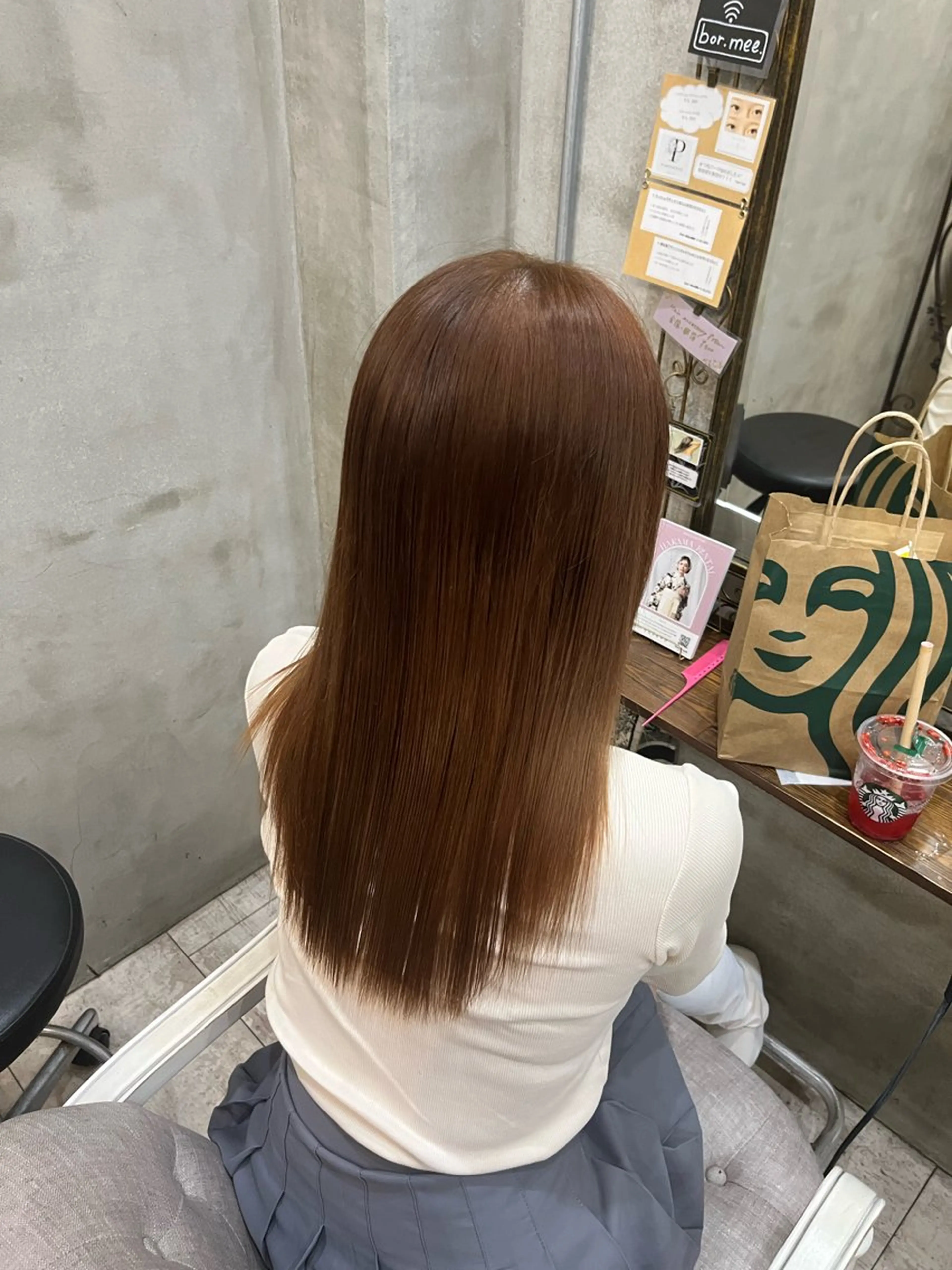 ロング カラー カット ヘアカラー トリートメント 艶髪/ハイトーン/ ヘアセット/モエノのヘアスタイル