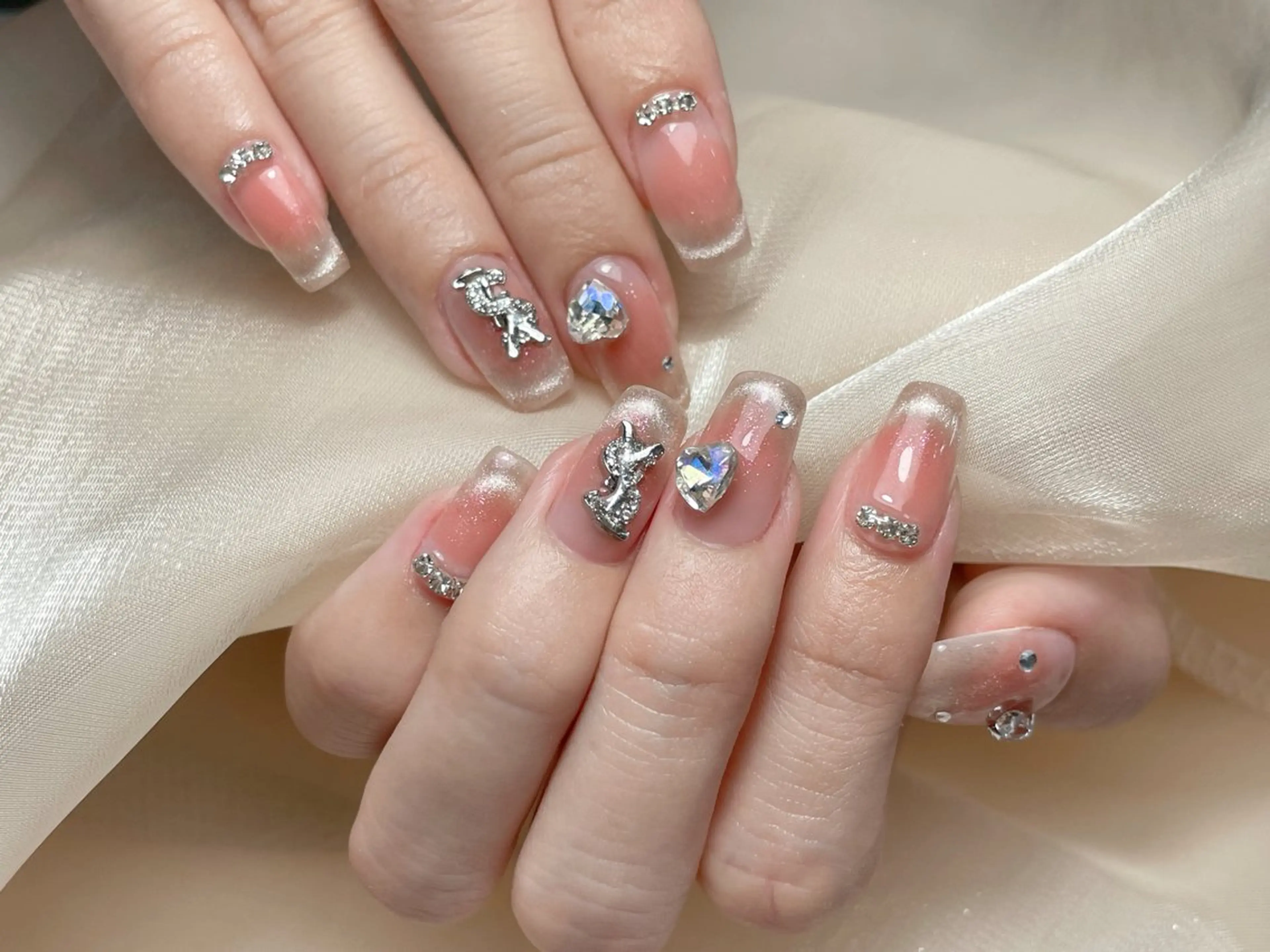 ネイル ハンドネイル Nail Salon To Beのネイルデザイン