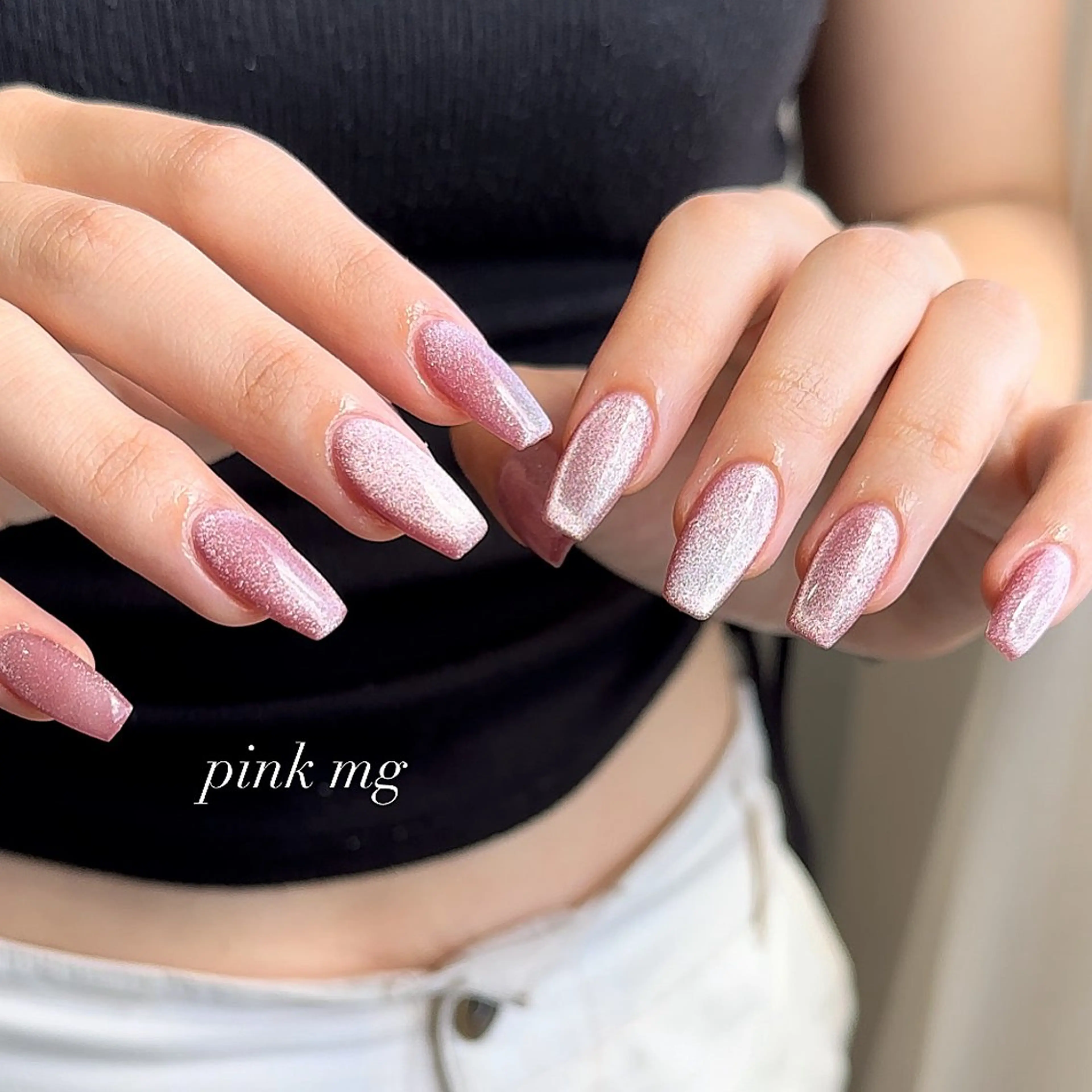 ネイル マグネットネイル ハンドネイル nailsalon  TORONのネイルデザイン