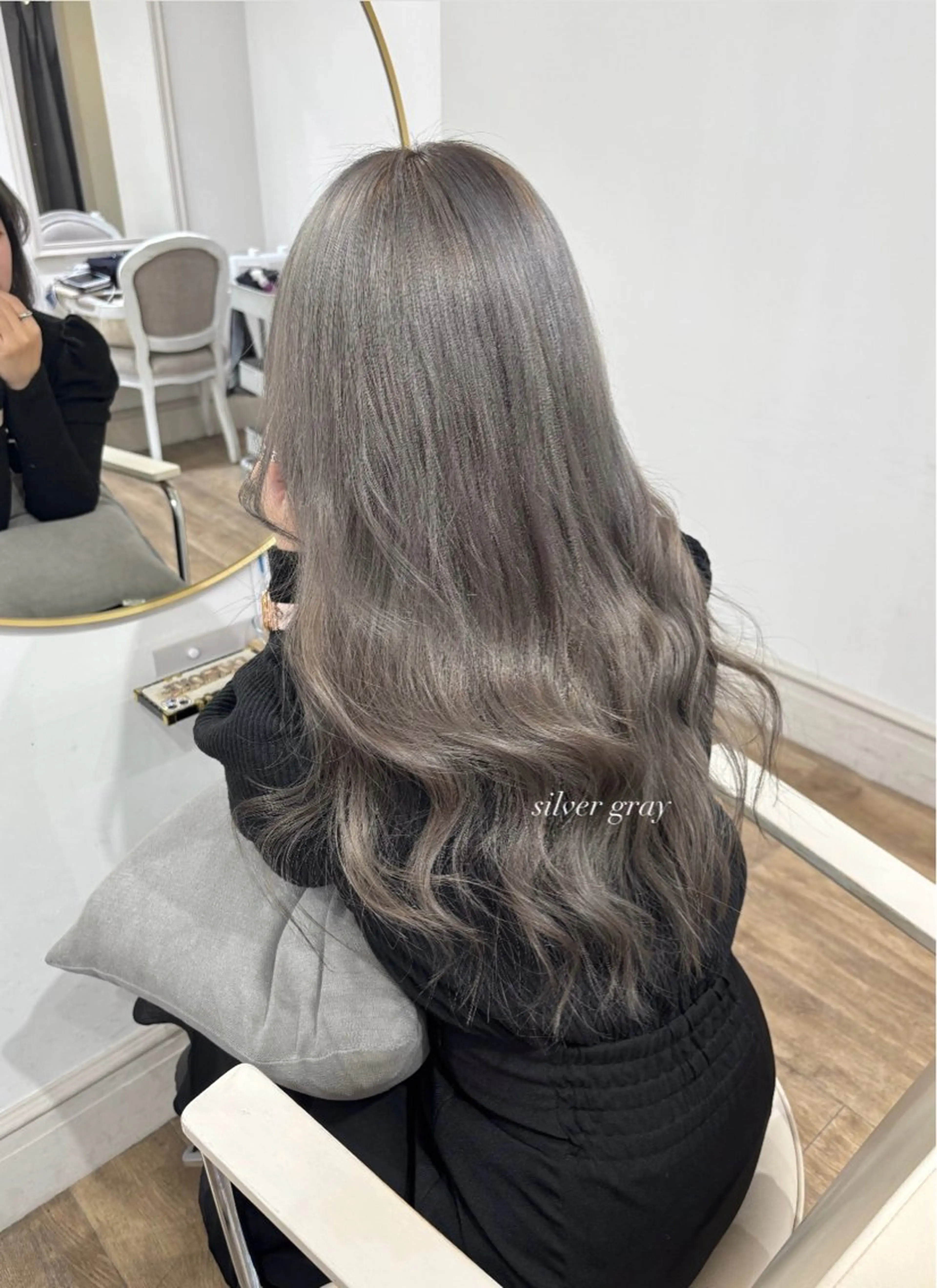 ロング カラー Risa🐈‍⬛/ グレージュ/透明感のヘアスタイル