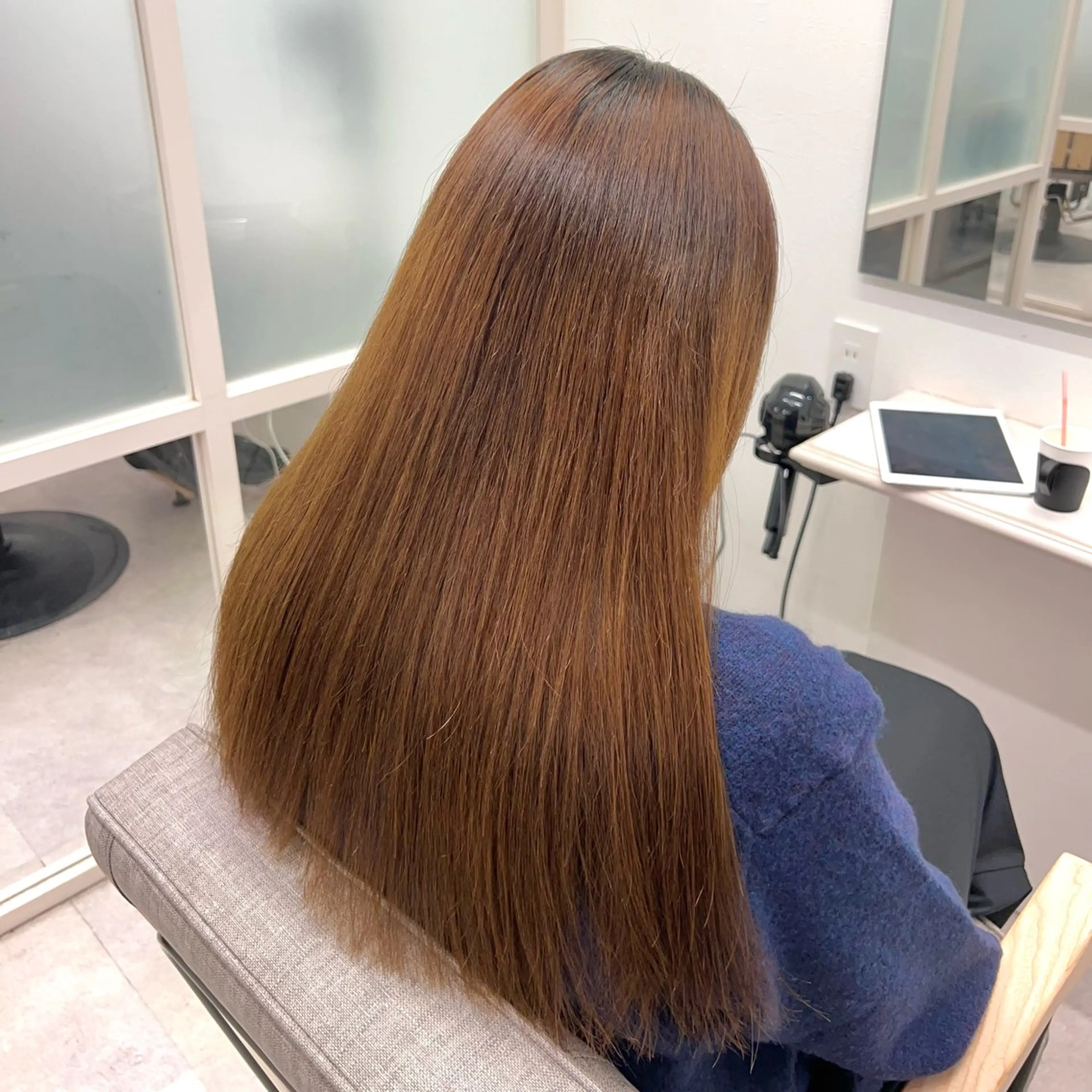 うる艶酸性ストレート＋カット＋マイクロバブル⭐️の写真