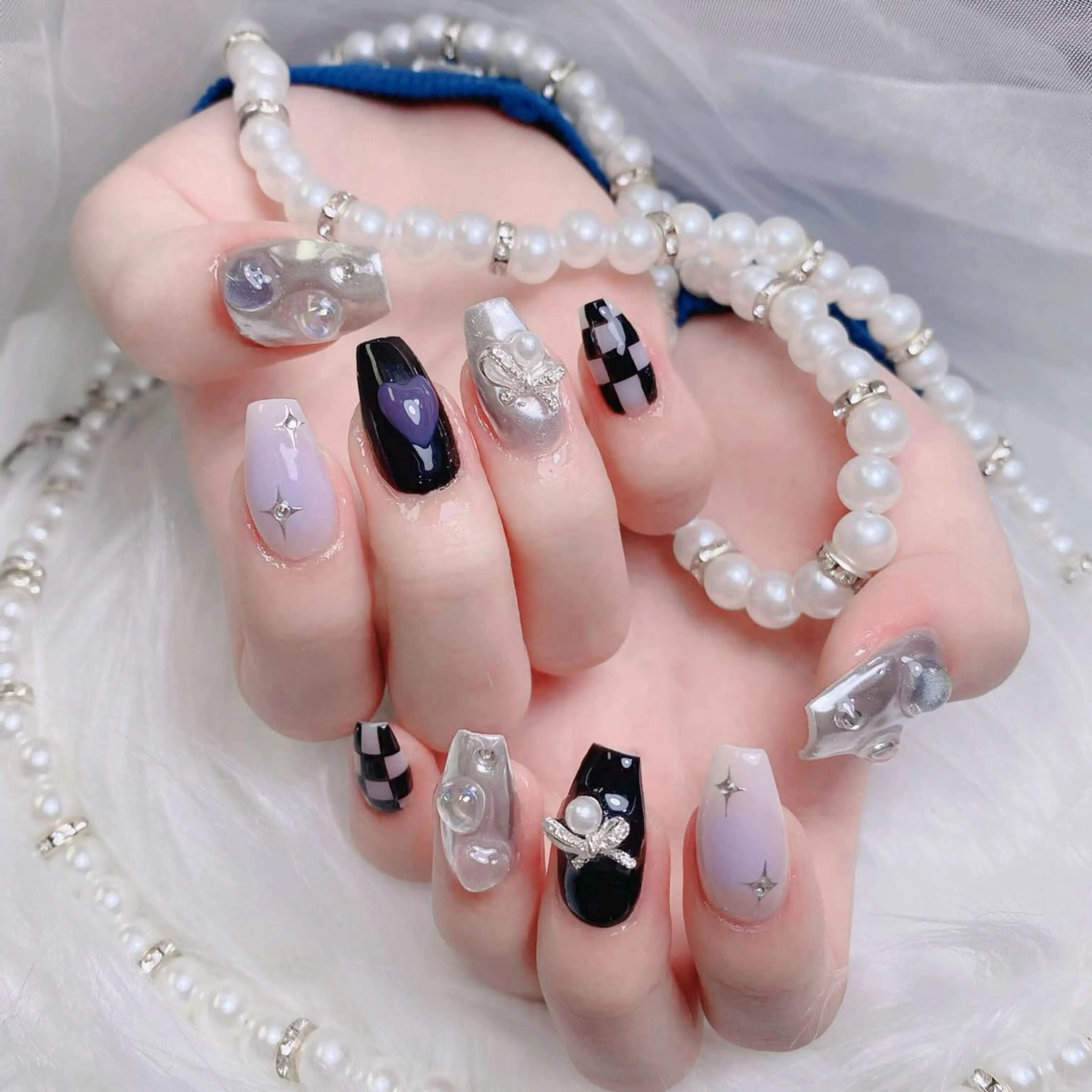 ネイル 成人式 ジェルネイル ロングネイル マグネットネイル ミディアムネイル ハンドネイル MoMoA Nail ネイル長さ出し専門店のネイルデザイン