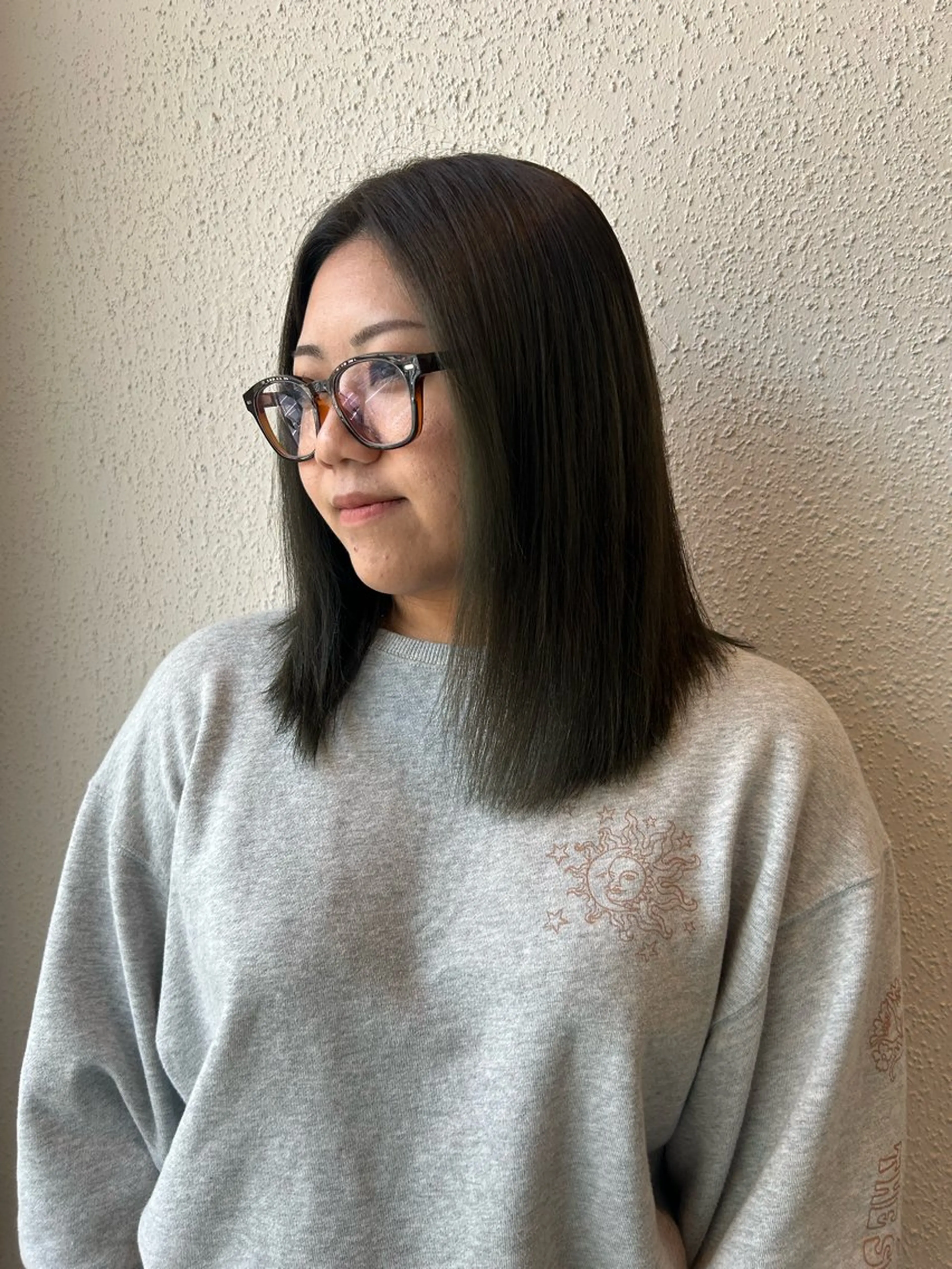 ミディアム カラー ヘアカラー 角田 桃香のヘアスタイル