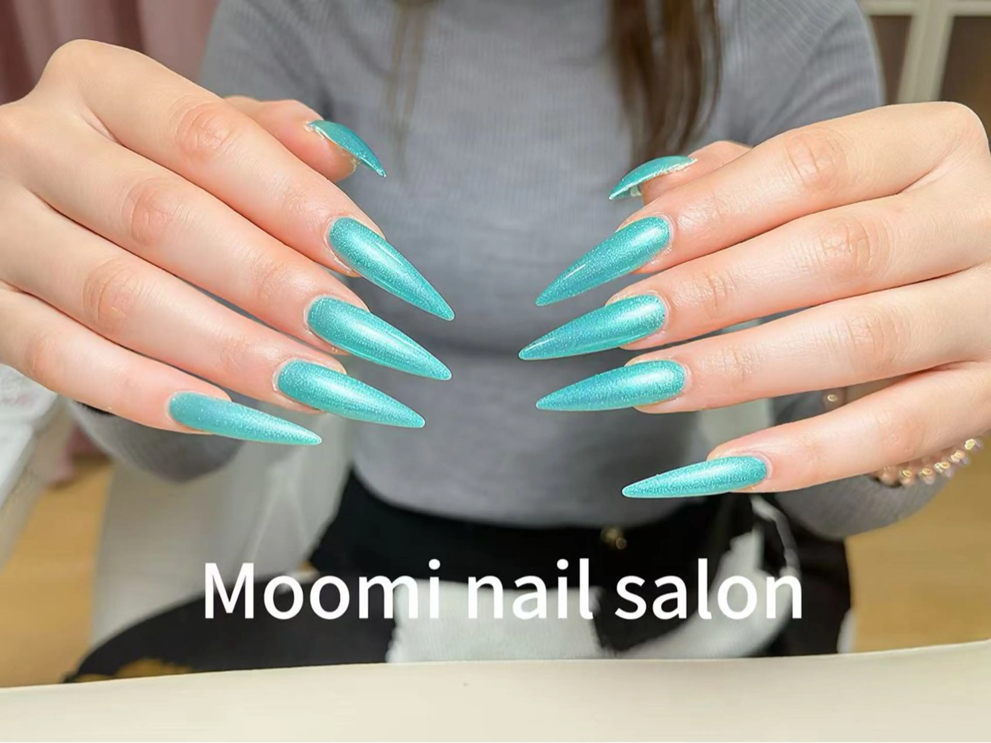 ロング ハンドネイル moomi nailのネイルデザイン