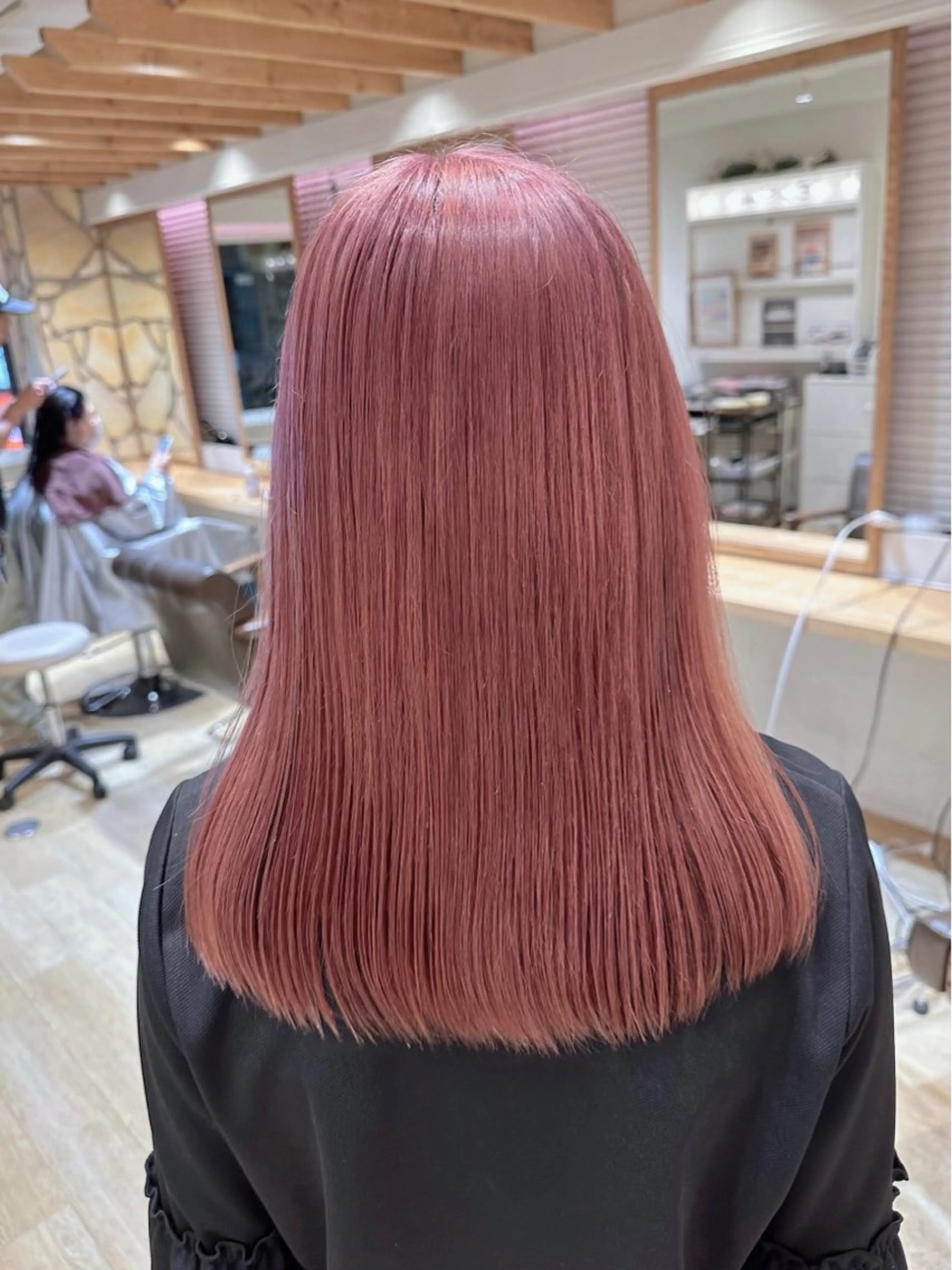 セミロング カット ヘアカラー トリートメント 新宿 木下拓哉のヘアスタイル