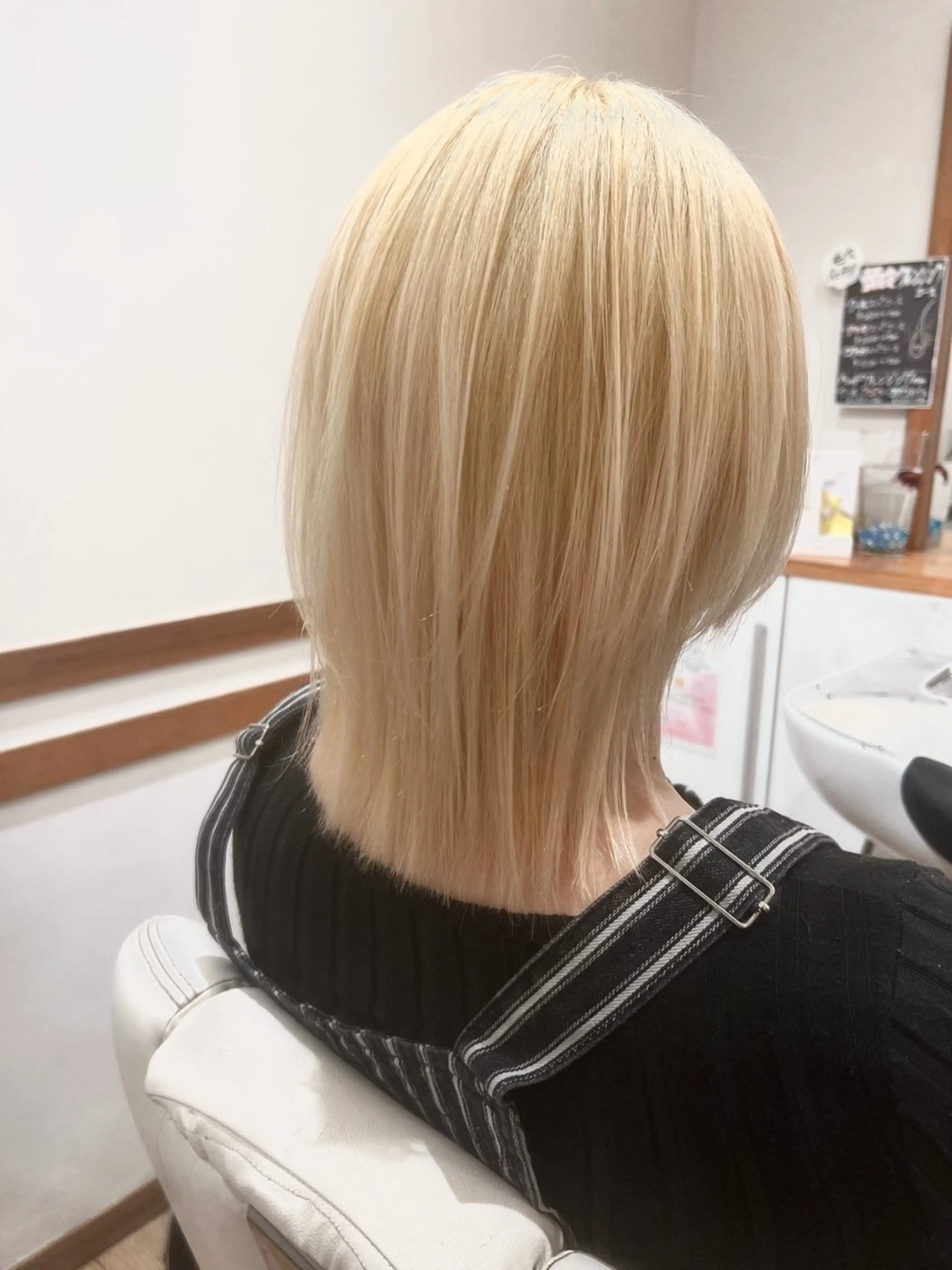 セミロング カラー ヘアカラー アザマ　ヤスカツ _rosso 川口のヘアスタイル