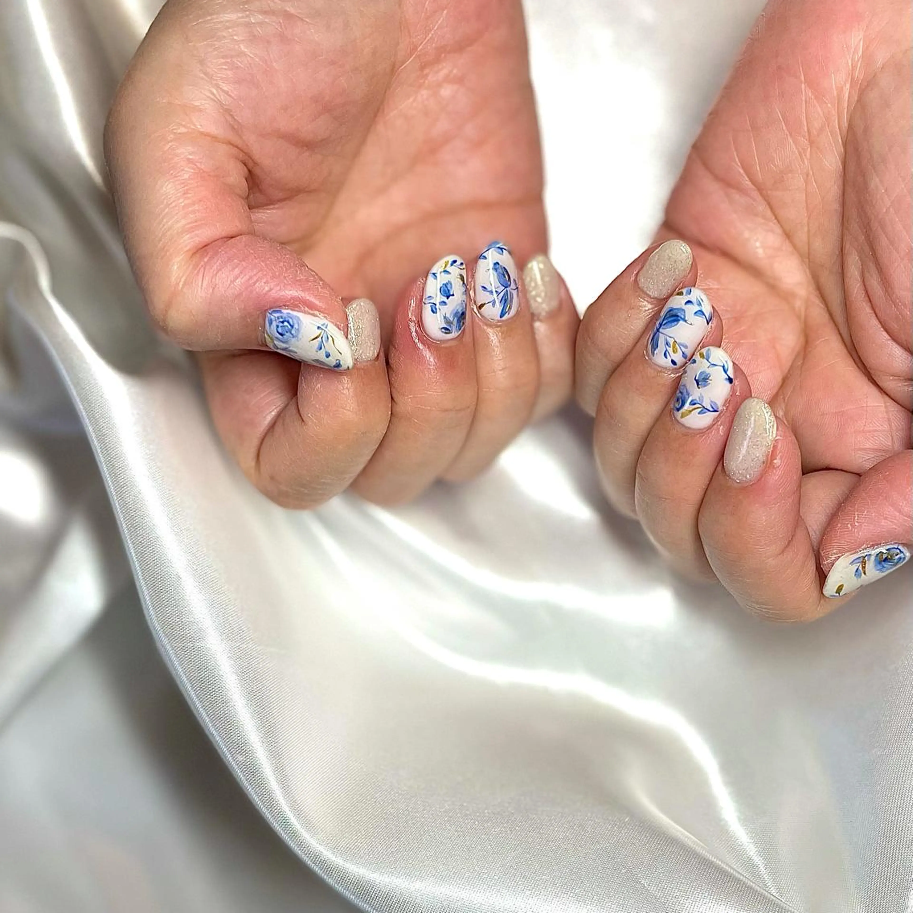 ショート カラー パーマ ヘアアレンジ メンズ キッズ ネイル マツエク・マツパ フラワーネイル nail&eye Aoのマツエク・マツパデザイン