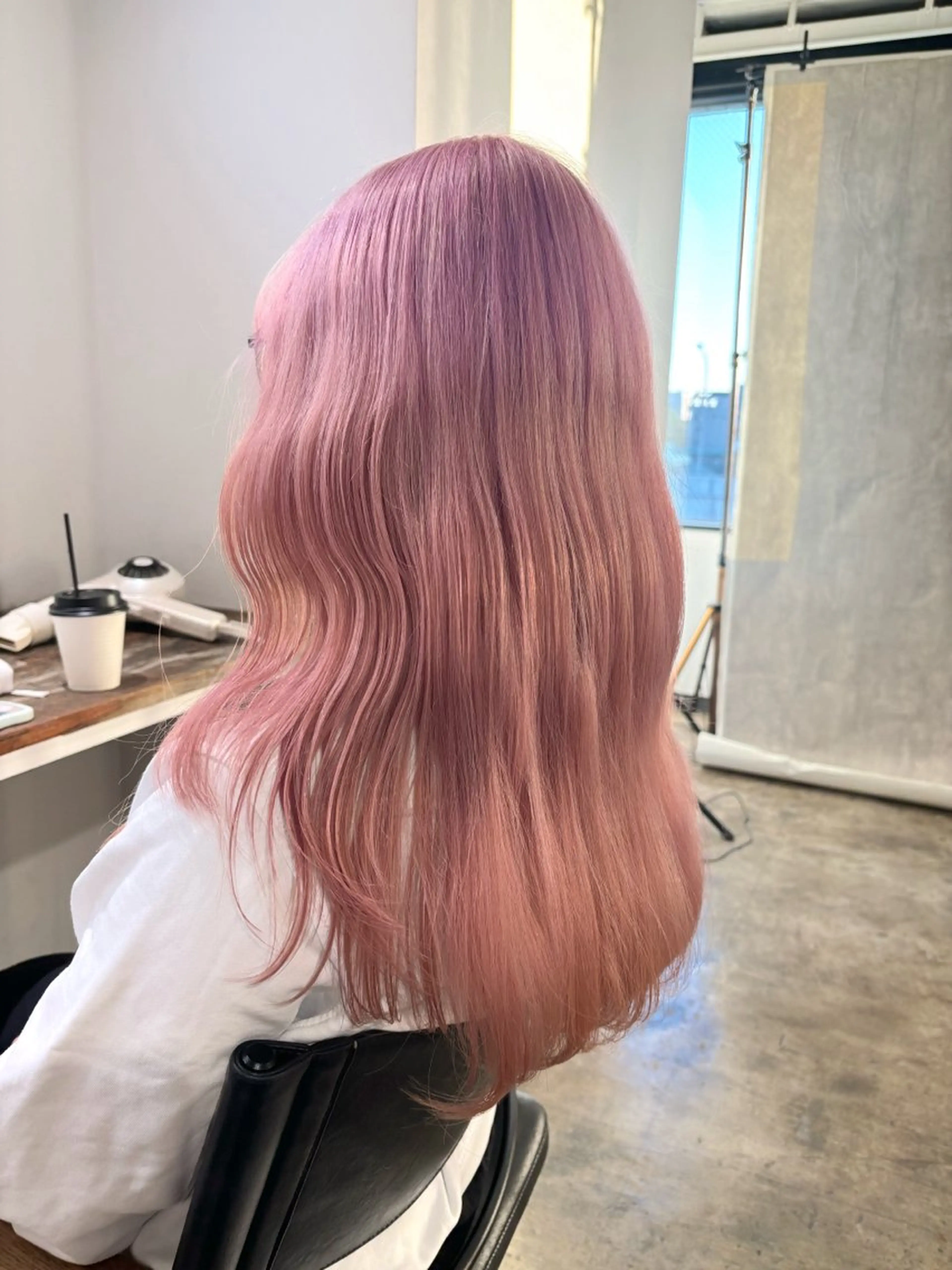 ロング カラー ベージュカラー ブリーチ ケアブリーチ ピンクカラー ピンクベージュ ヘアカラー トリートメント 暖色カラー🍒 ケアブリーチ/akiのヘアスタイル