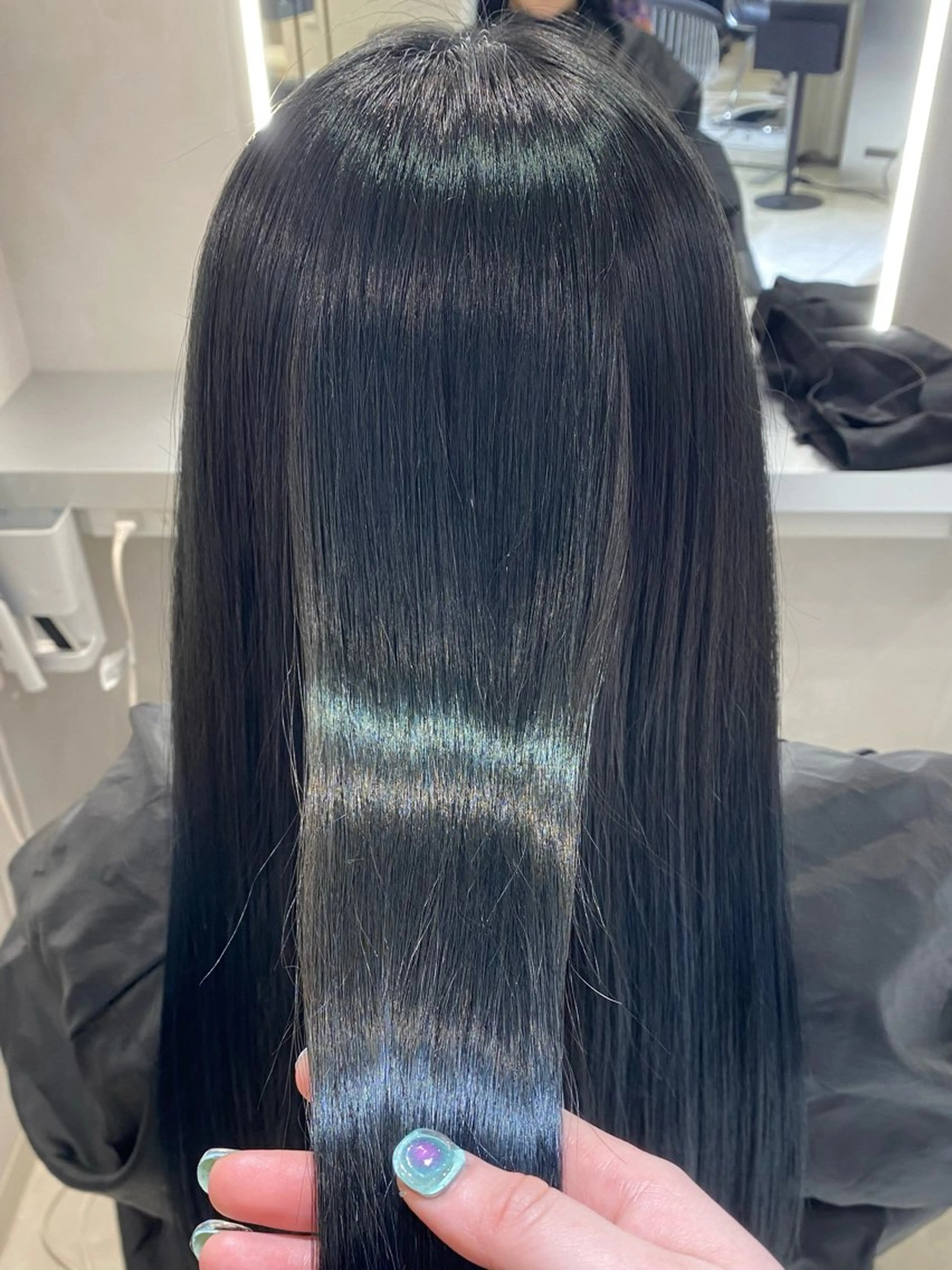 ロング トリートメント RED／SILVER フウカ✩.*˚のヘアスタイル