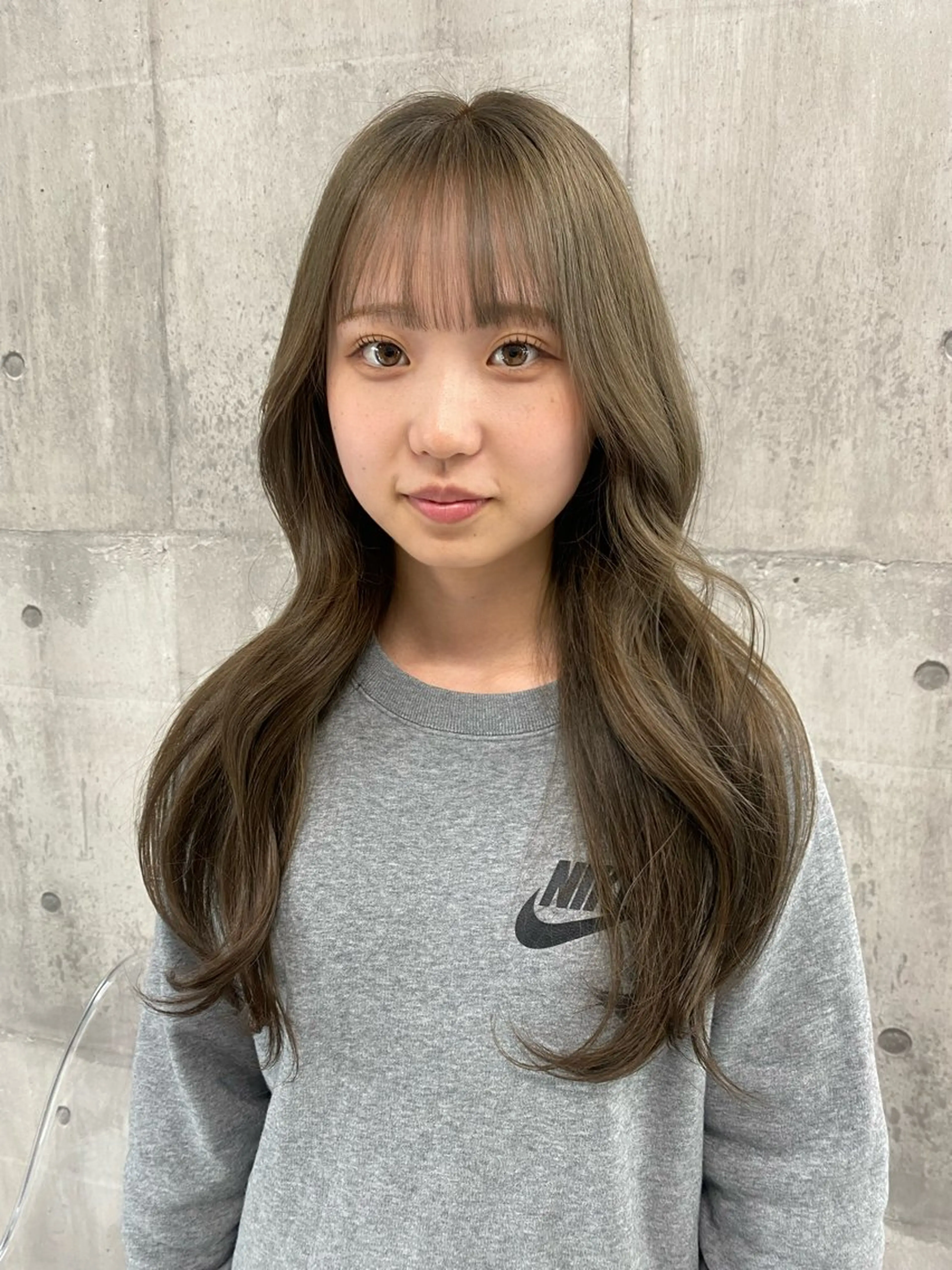 ロング カラー ヘアアレンジ メンズ ヘアカラー のん🎀ハイトーン/ レイヤーカット🐳のヘアスタイル