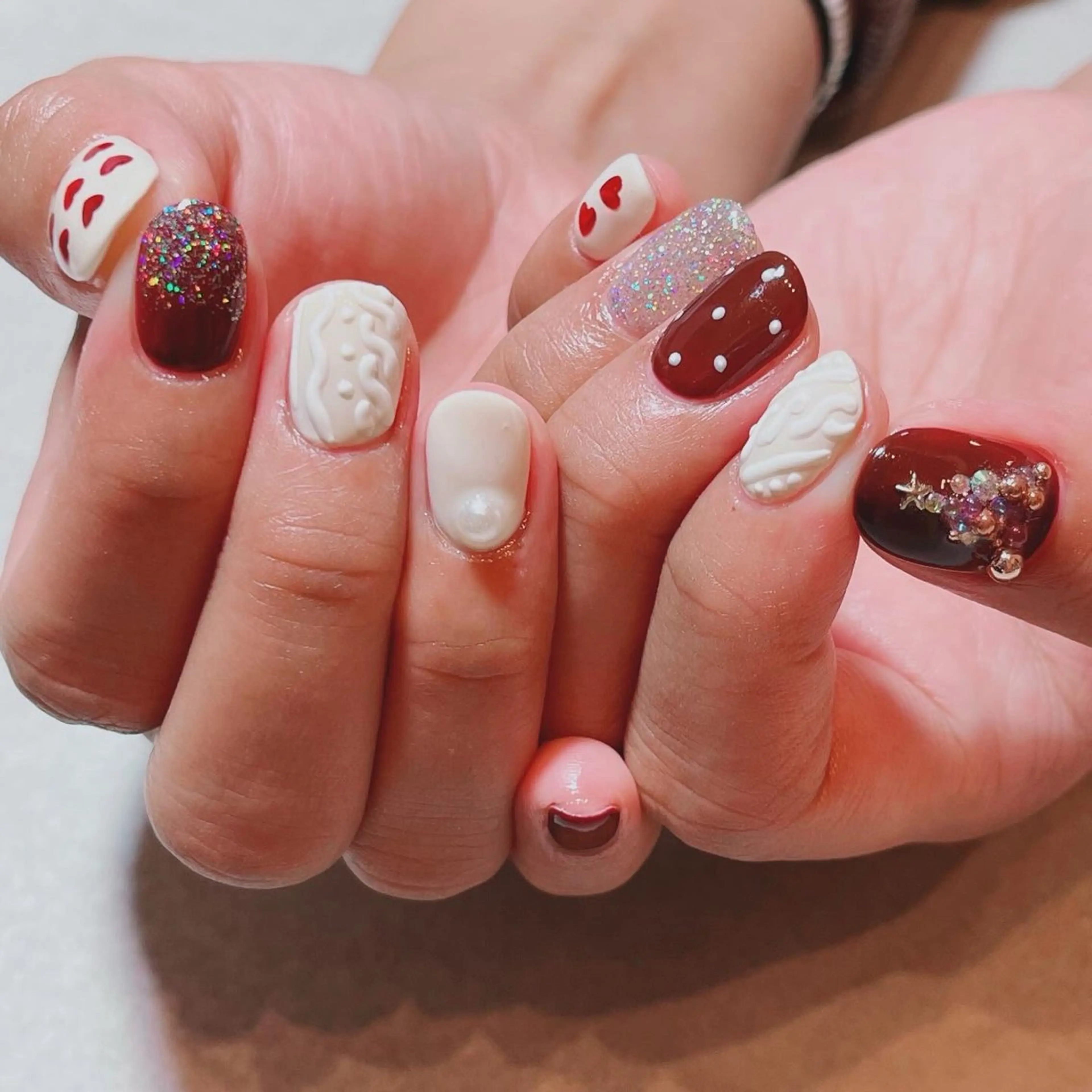 ネイル 冬ネイル クリスマス ハンドネイル ruirui.naildesign所属・RUI ☆のネイルデザイン