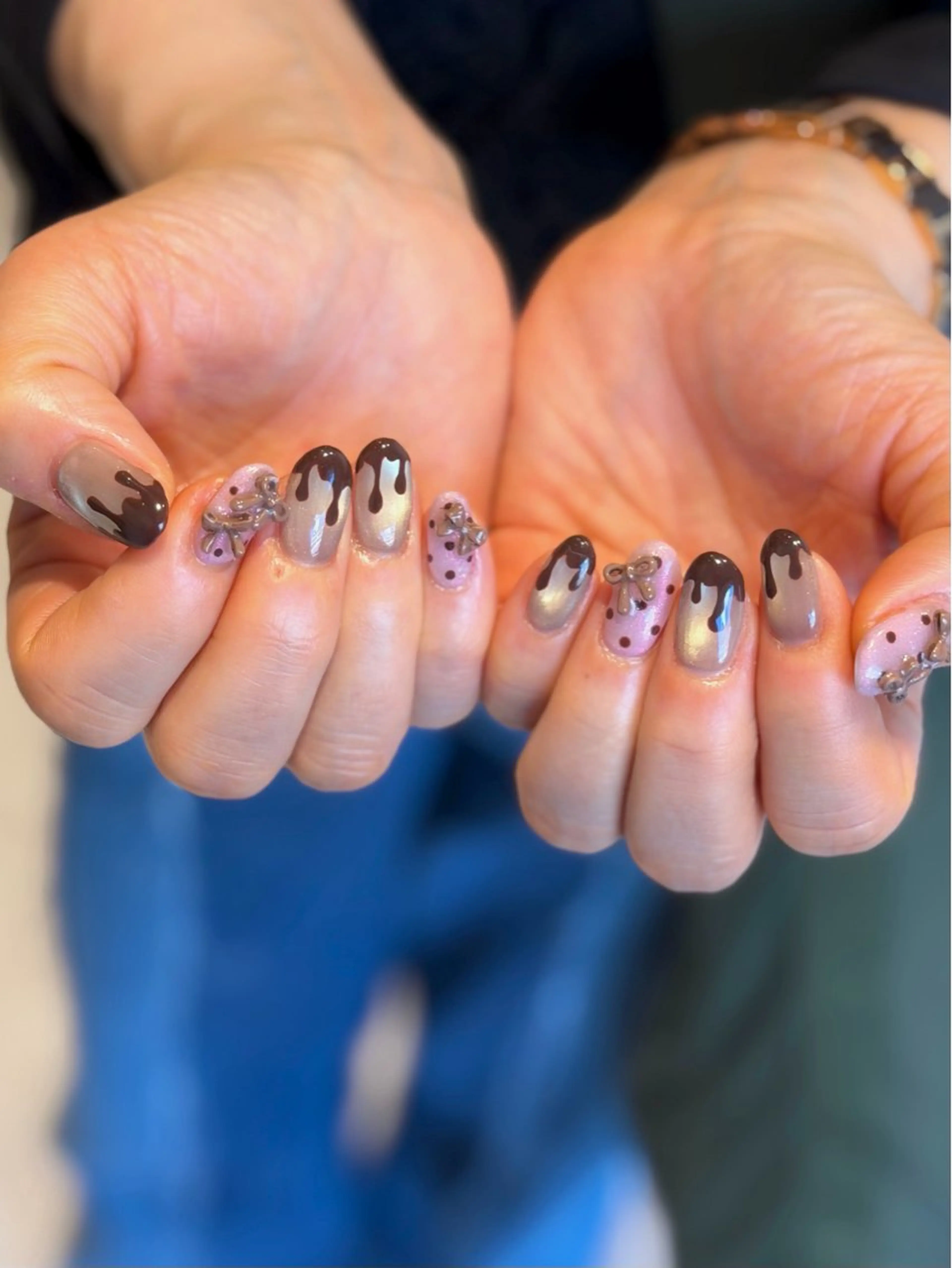 ネイル ホワイト nailsalon moe.所属・yume 大人ガーリーネイルのネイルデザイン