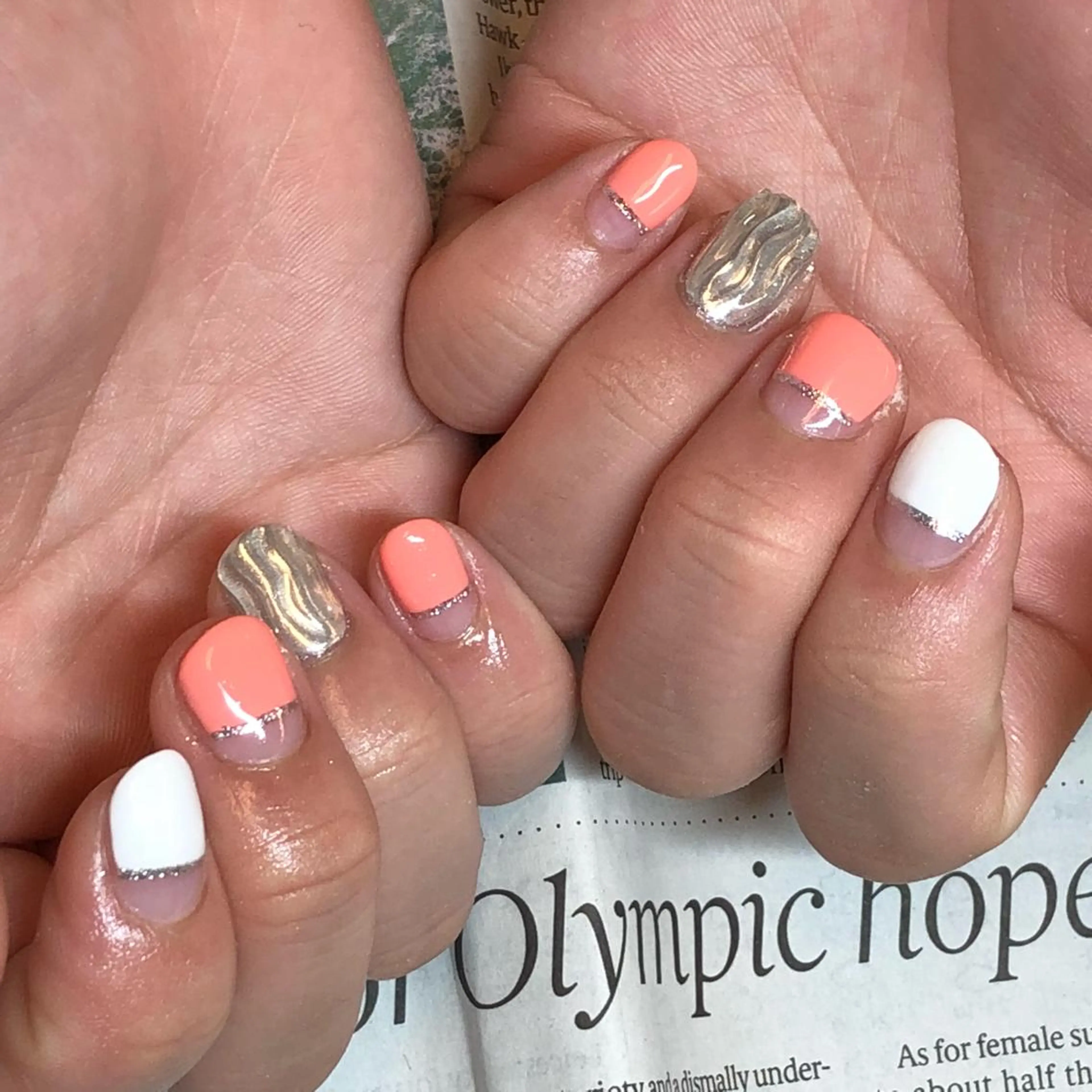 ネイル ミラーネイル KIREIE NAILSのネイルデザイン