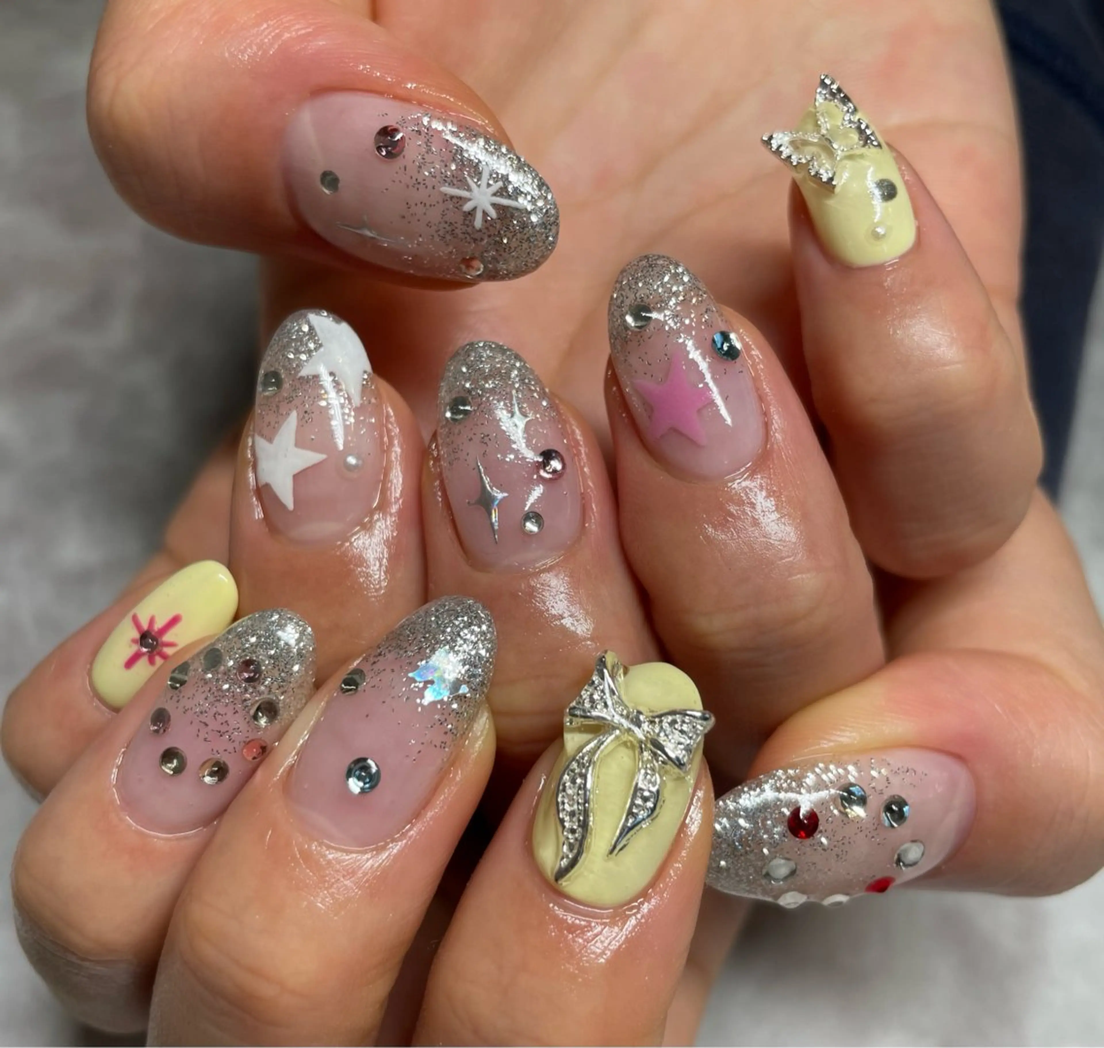 ネイル Up styleのネイルデザイン