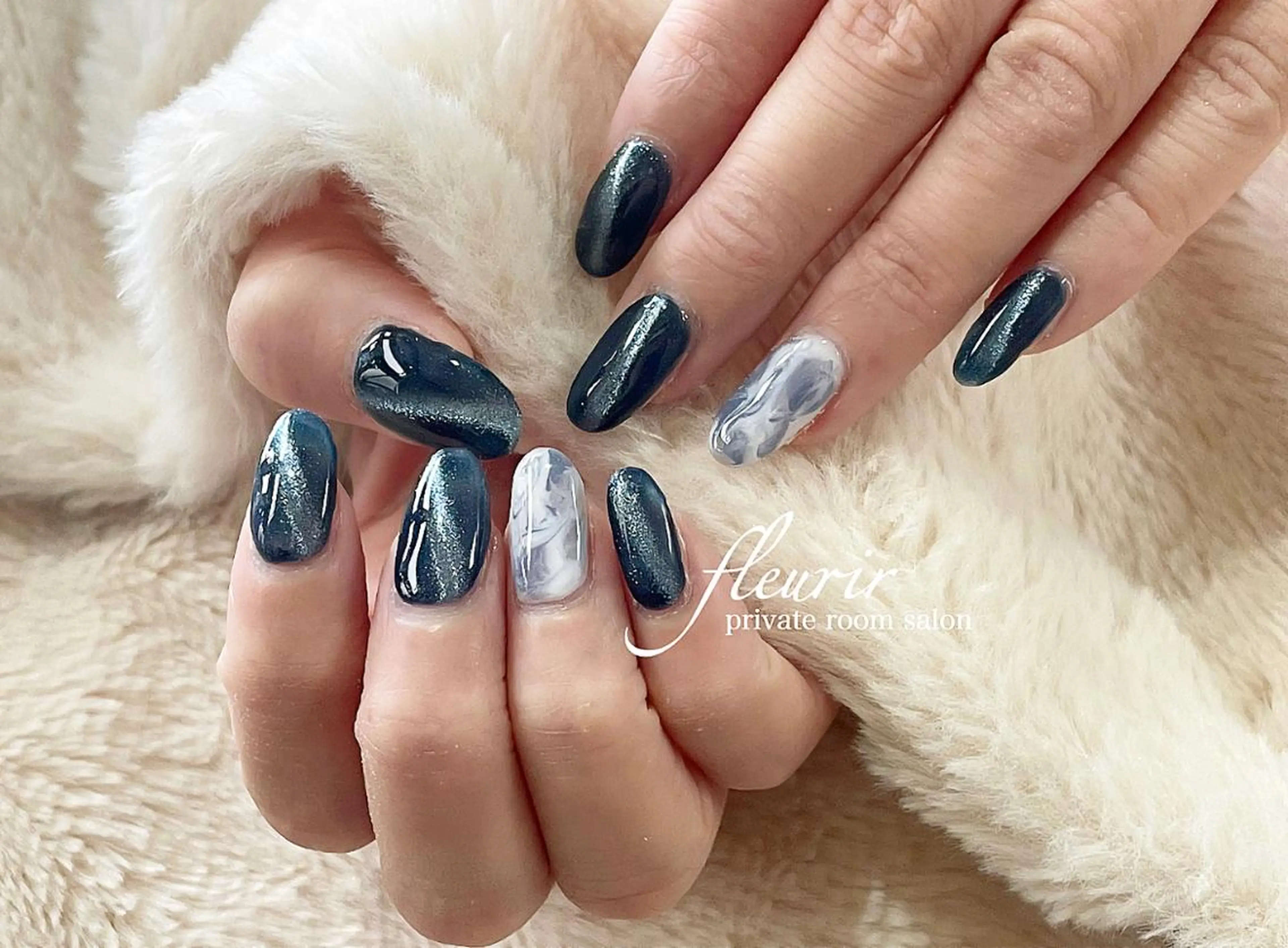 ネイル ブルー ジェルネイル マグネットネイル 大理石ネイル(マーブル) フルリール 【プライベートサロンのネイルデザイン