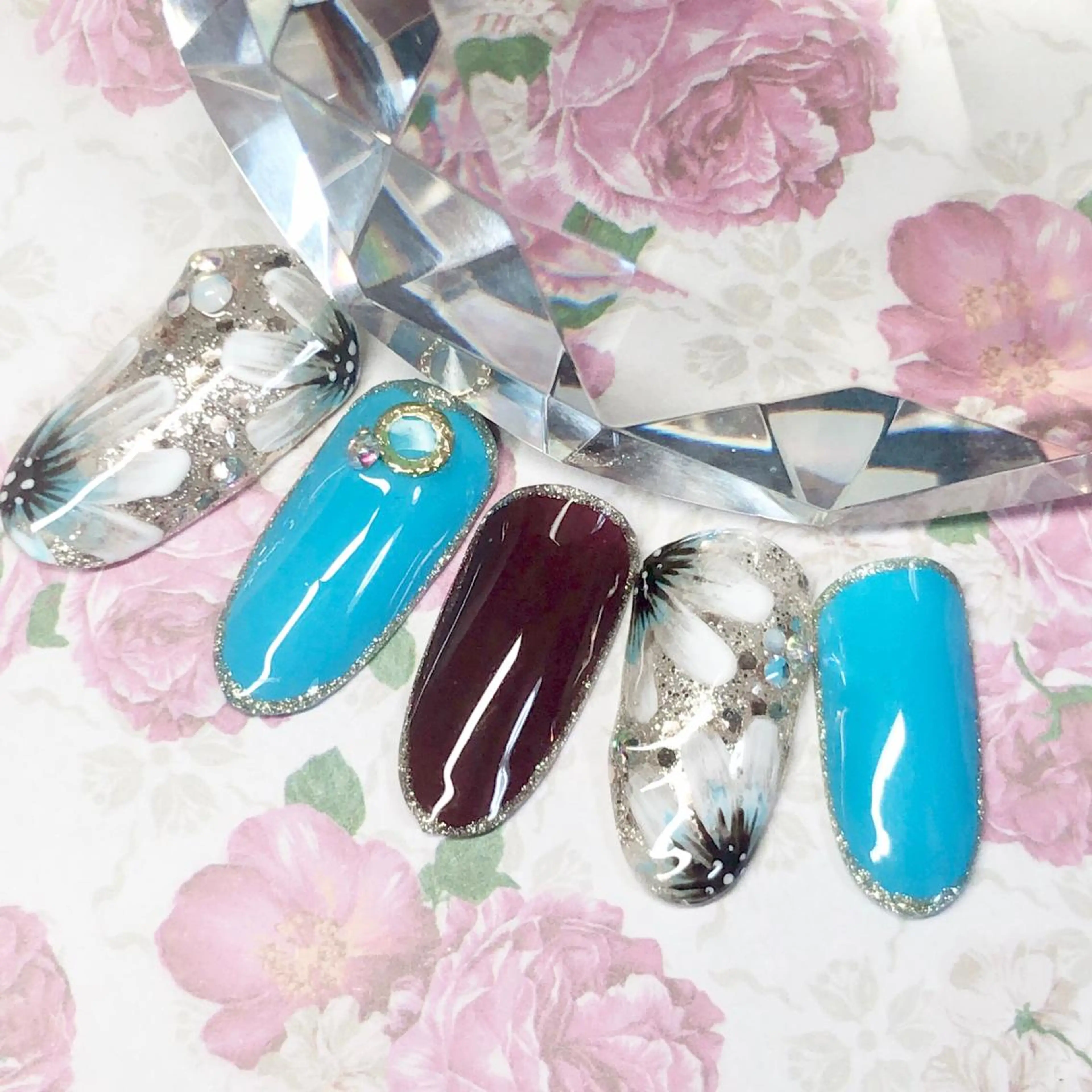 ネイル freel Beautyのネイルデザイン