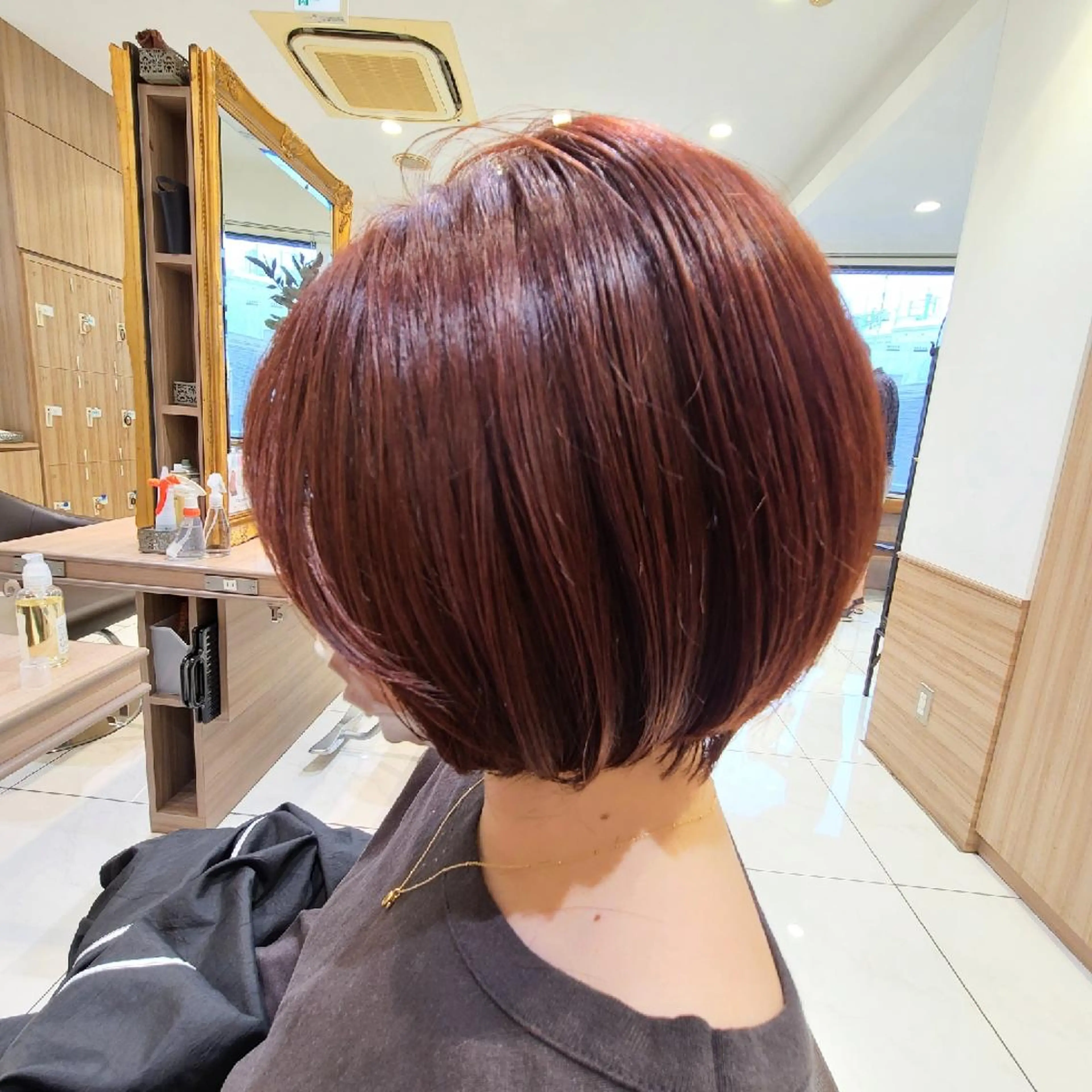 ショート Ash 店長　山下達也のヘアスタイル