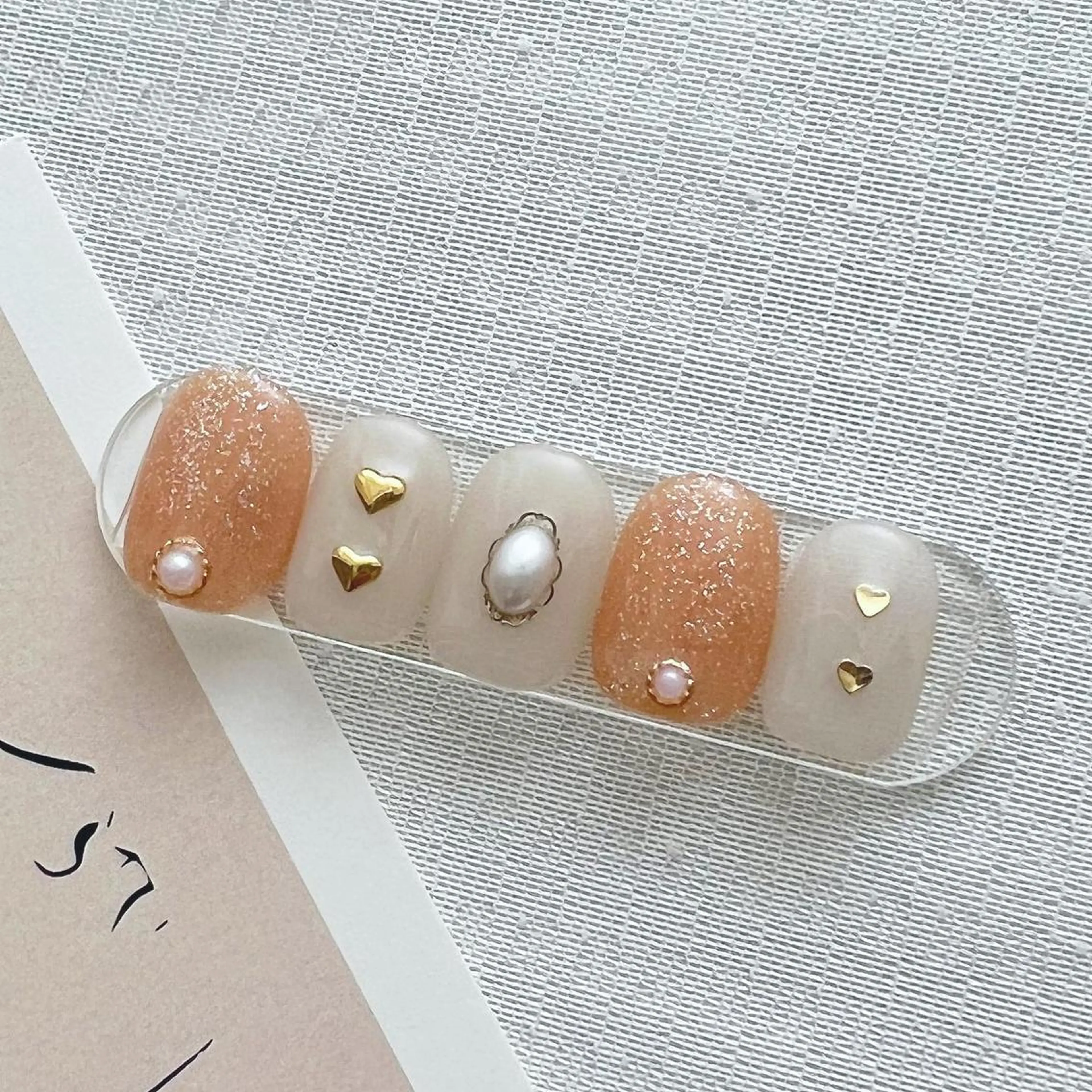 ネイル ハート ハンドネイル peaberry nailのネイルデザイン