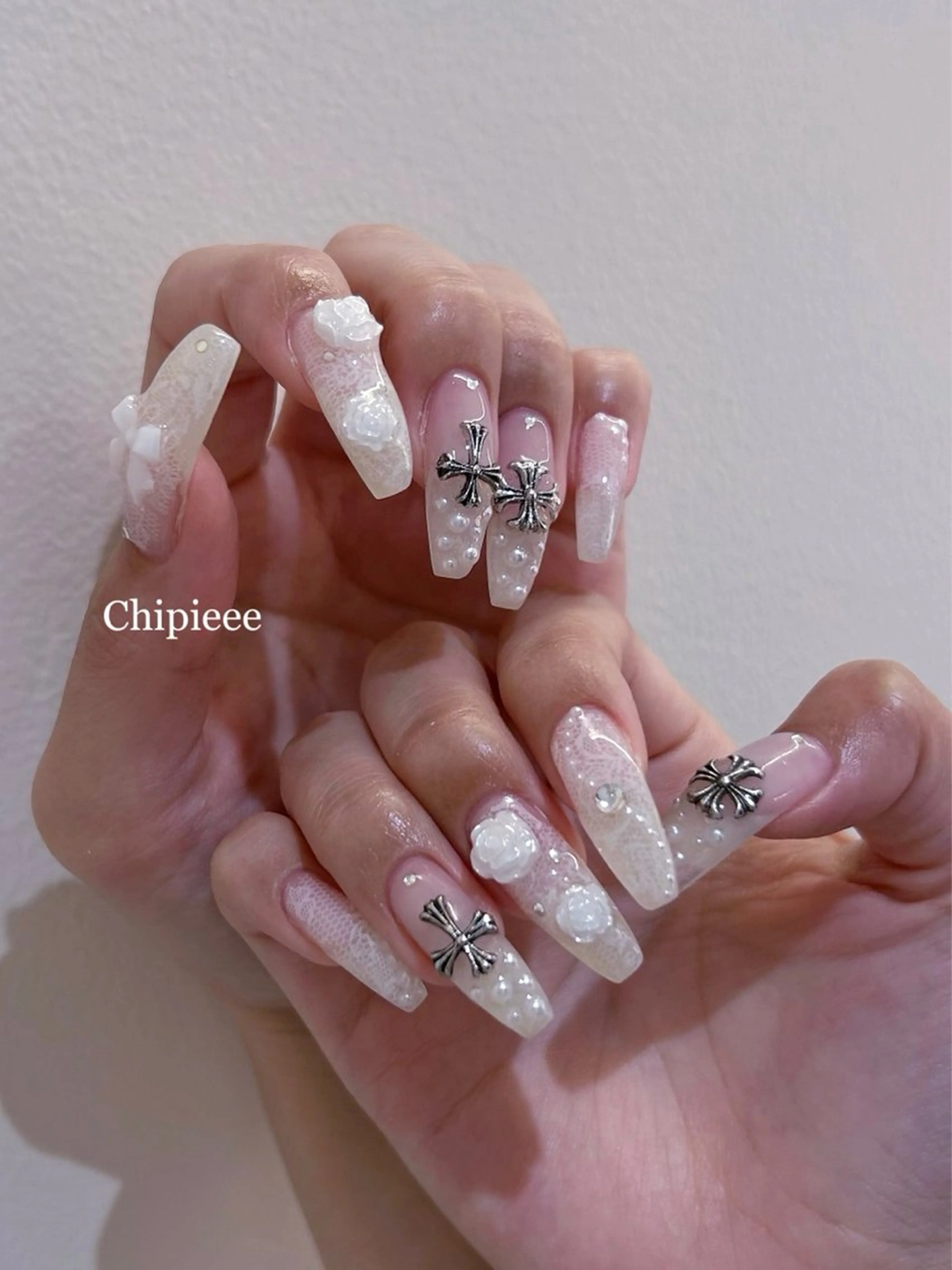 ネイル レース ハンドネイル Chipieee manamiのネイルデザイン