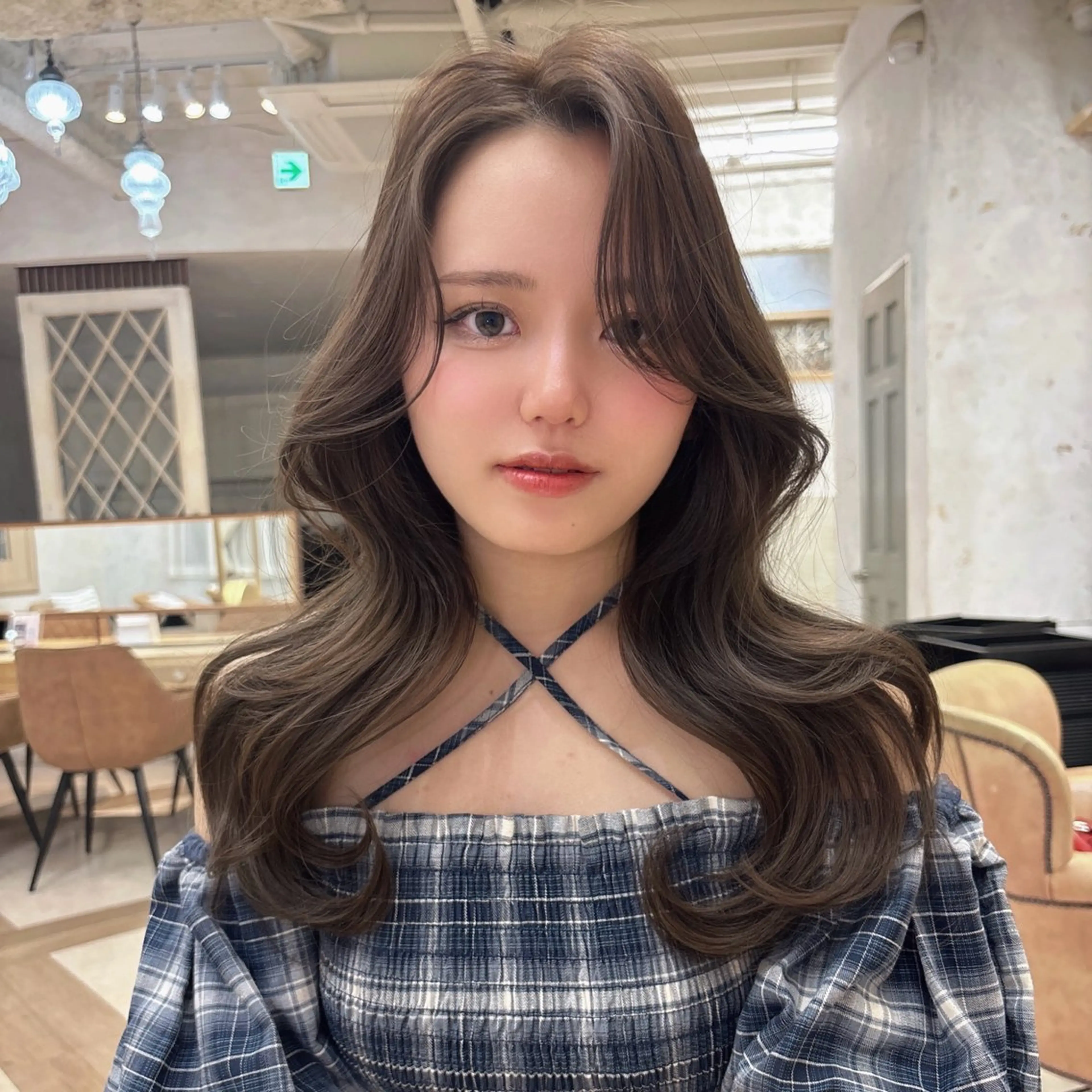 ロング カラー 棚瀬 寧麻のヘアスタイル