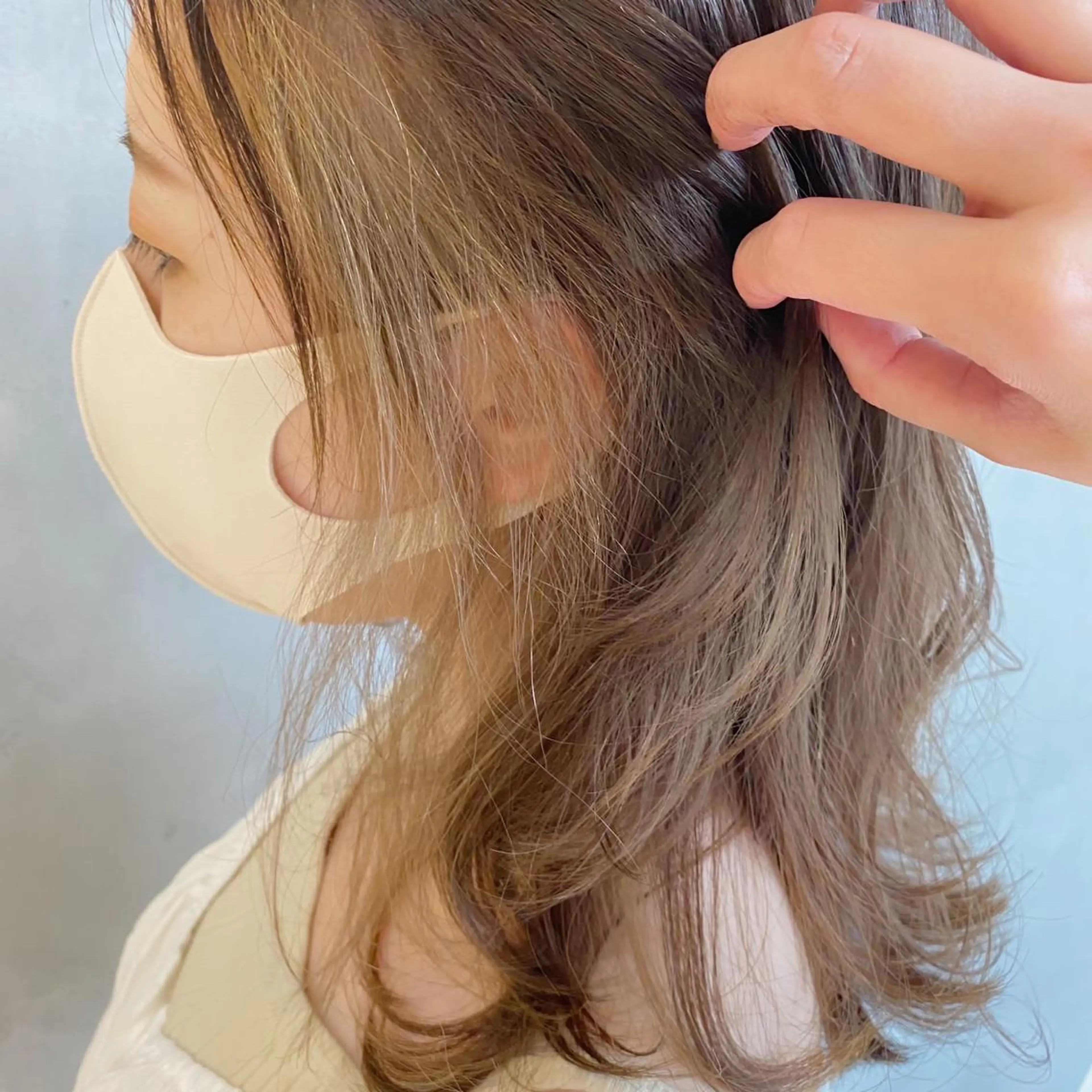 インナーカラー(ブリーチ込)＋全体カラー＋カット＋3stepトリートメントの写真