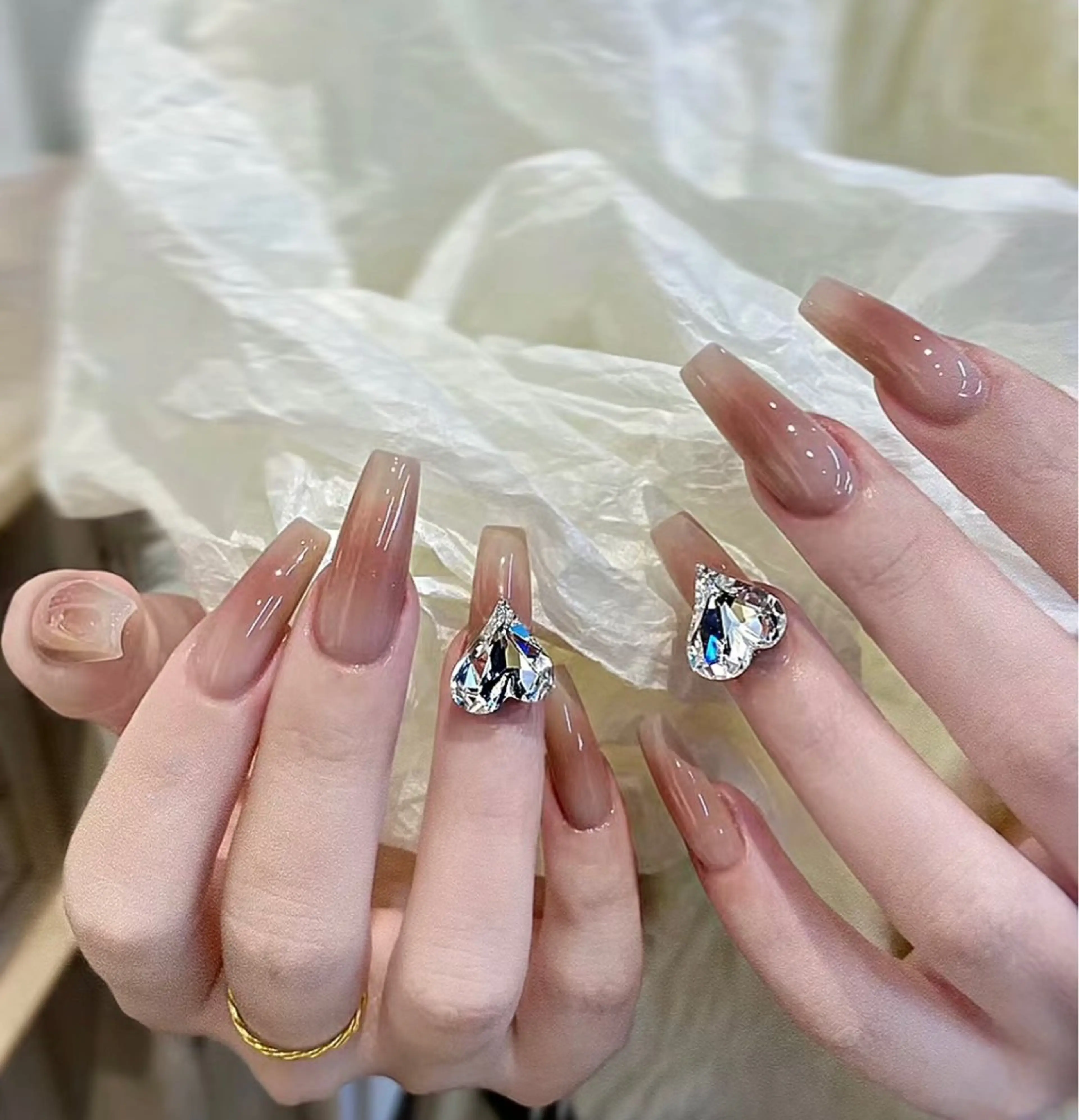 ネイル ハンドネイル ハンドケア 🍑 momo_nailのネイルデザイン