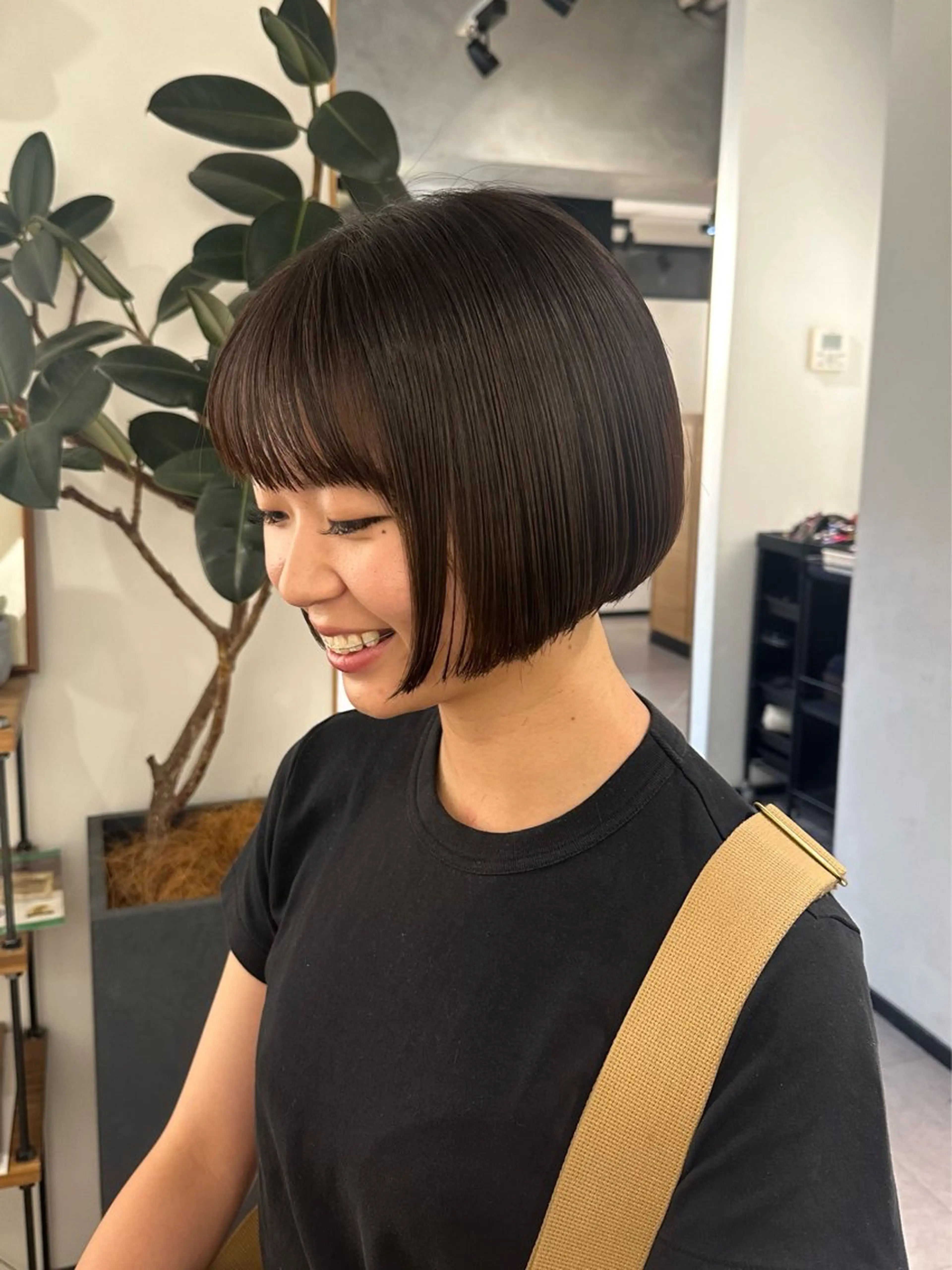 ショート カット 似合わせカット🫧 吉見衣生のヘアスタイル