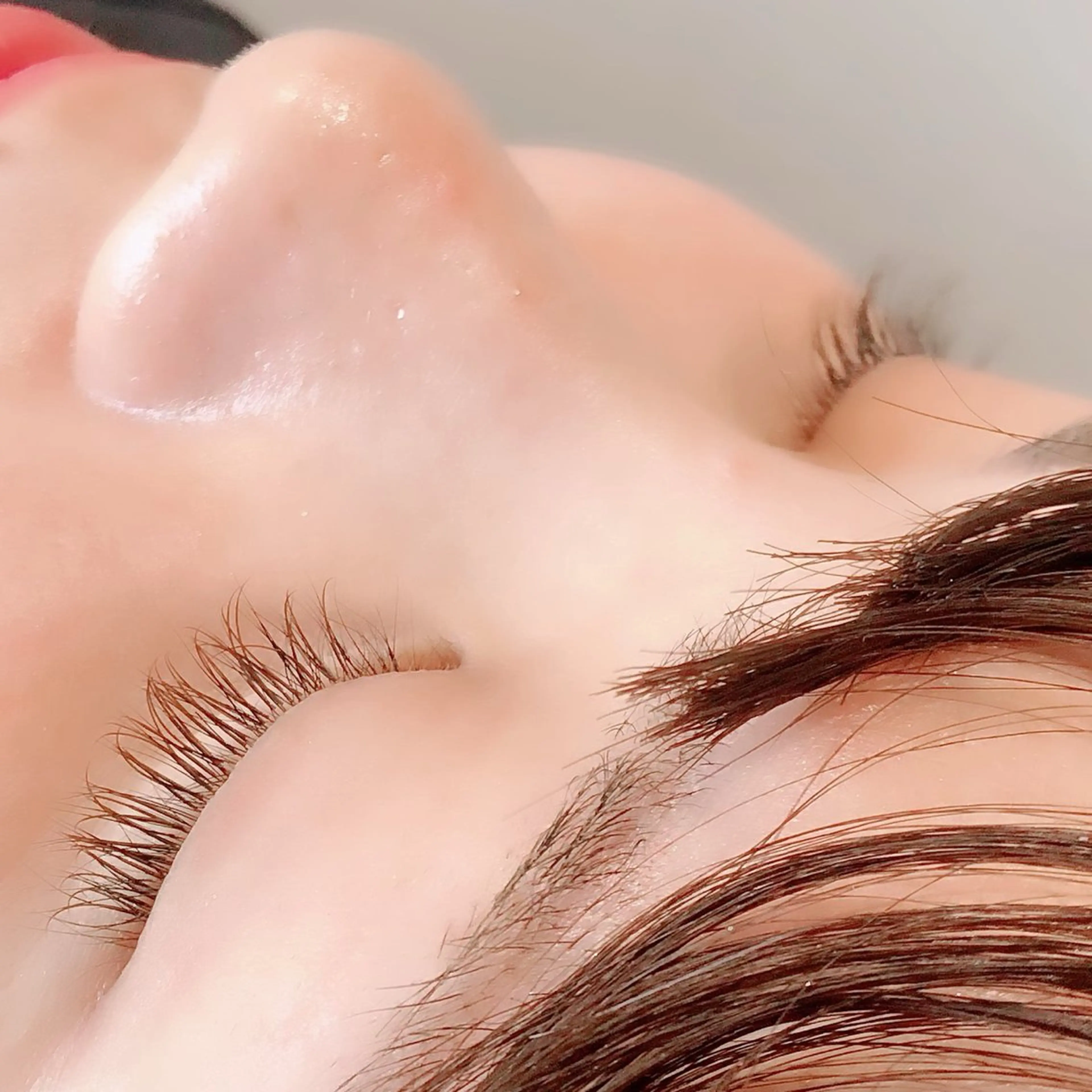 マツエク・マツパ ブラウンラッシュ カラーマツエク ナチュラル benji須賀川所属・長尾 樹里亜のマツエク・マツパデザイン