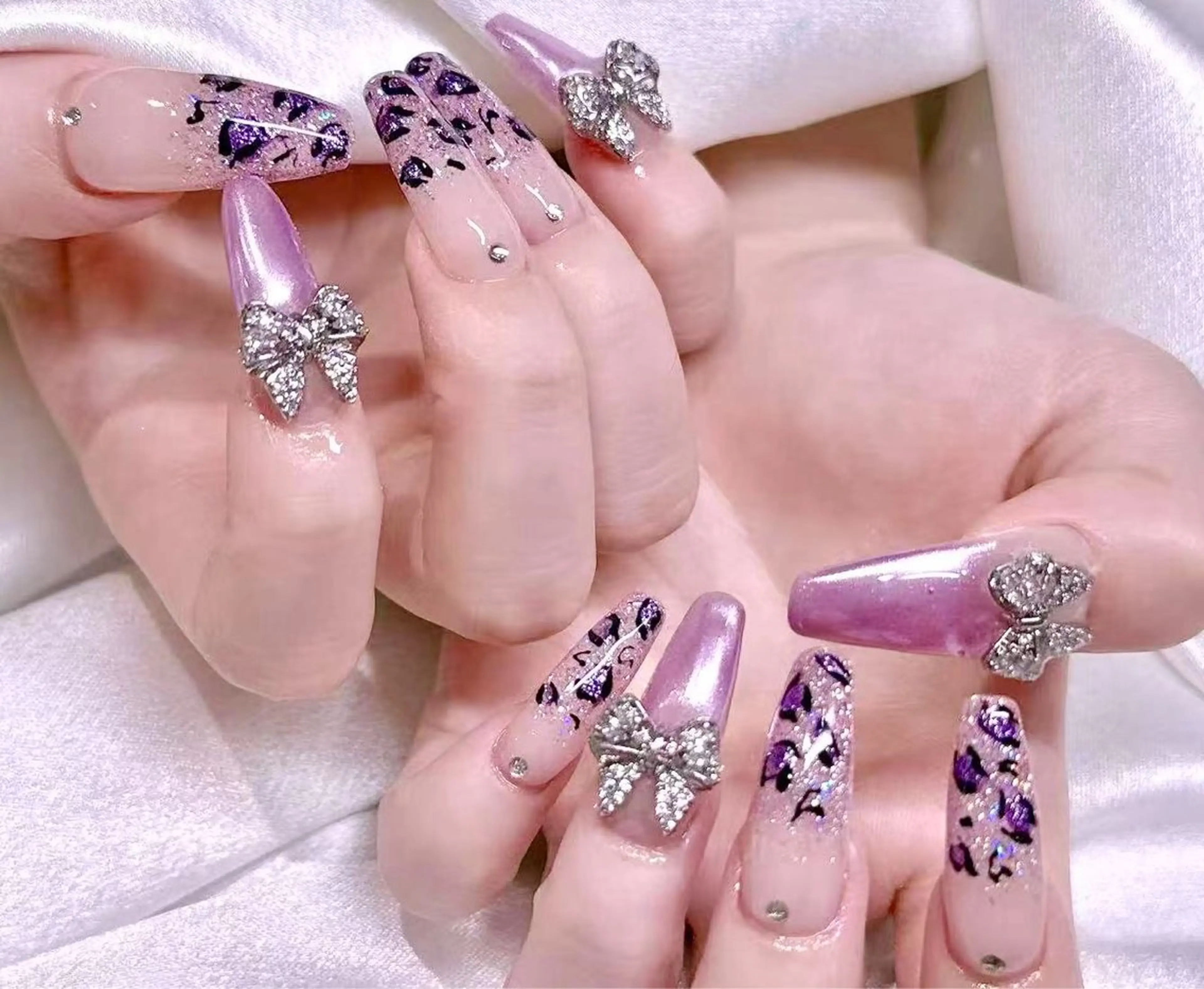 ネイル ハンドネイル ハンドケア リン リンのネイルデザイン