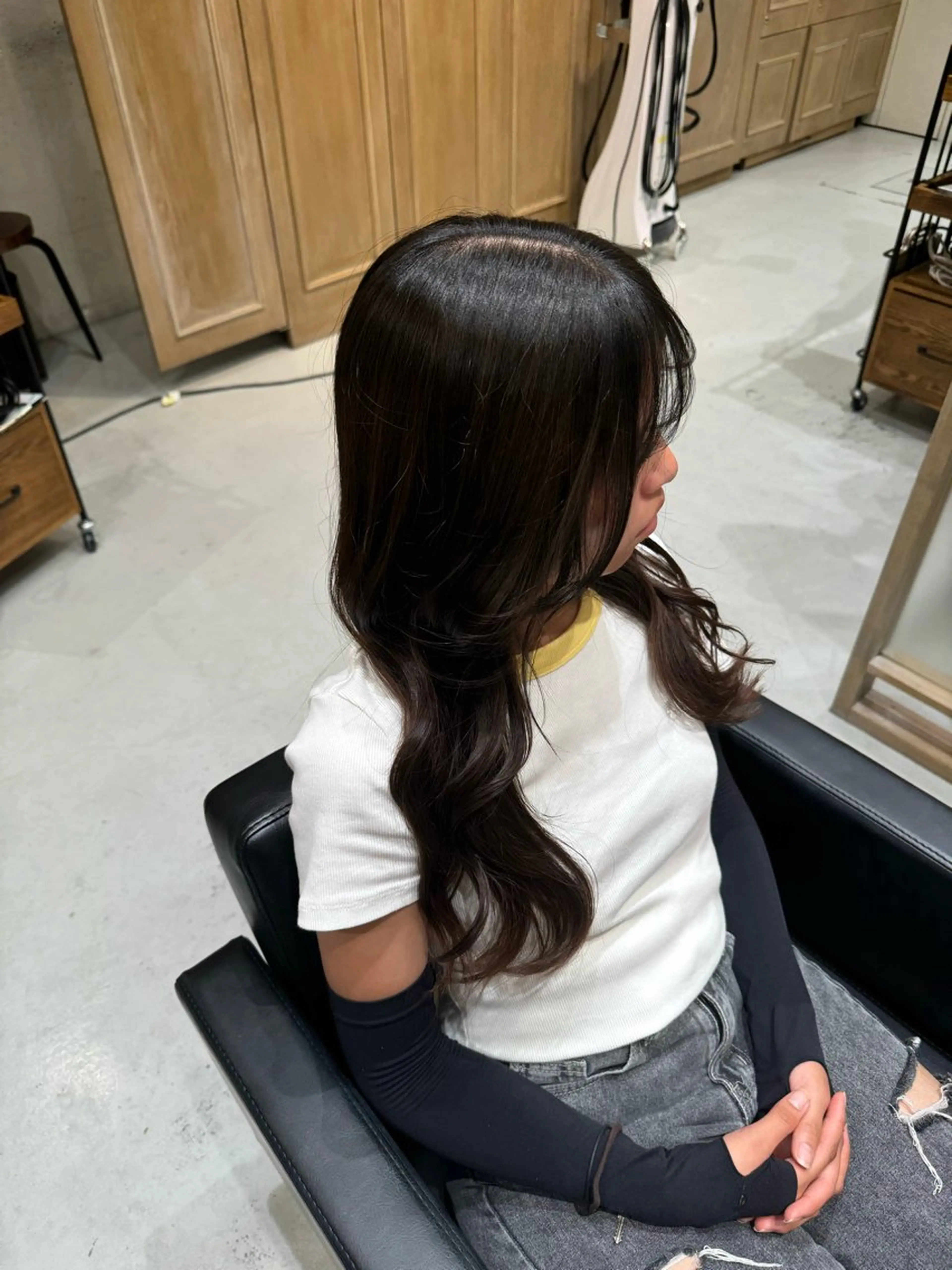 カラー ヘアカラー 透明感カラー/顔周り カット/レイヤーにかのヘアスタイル