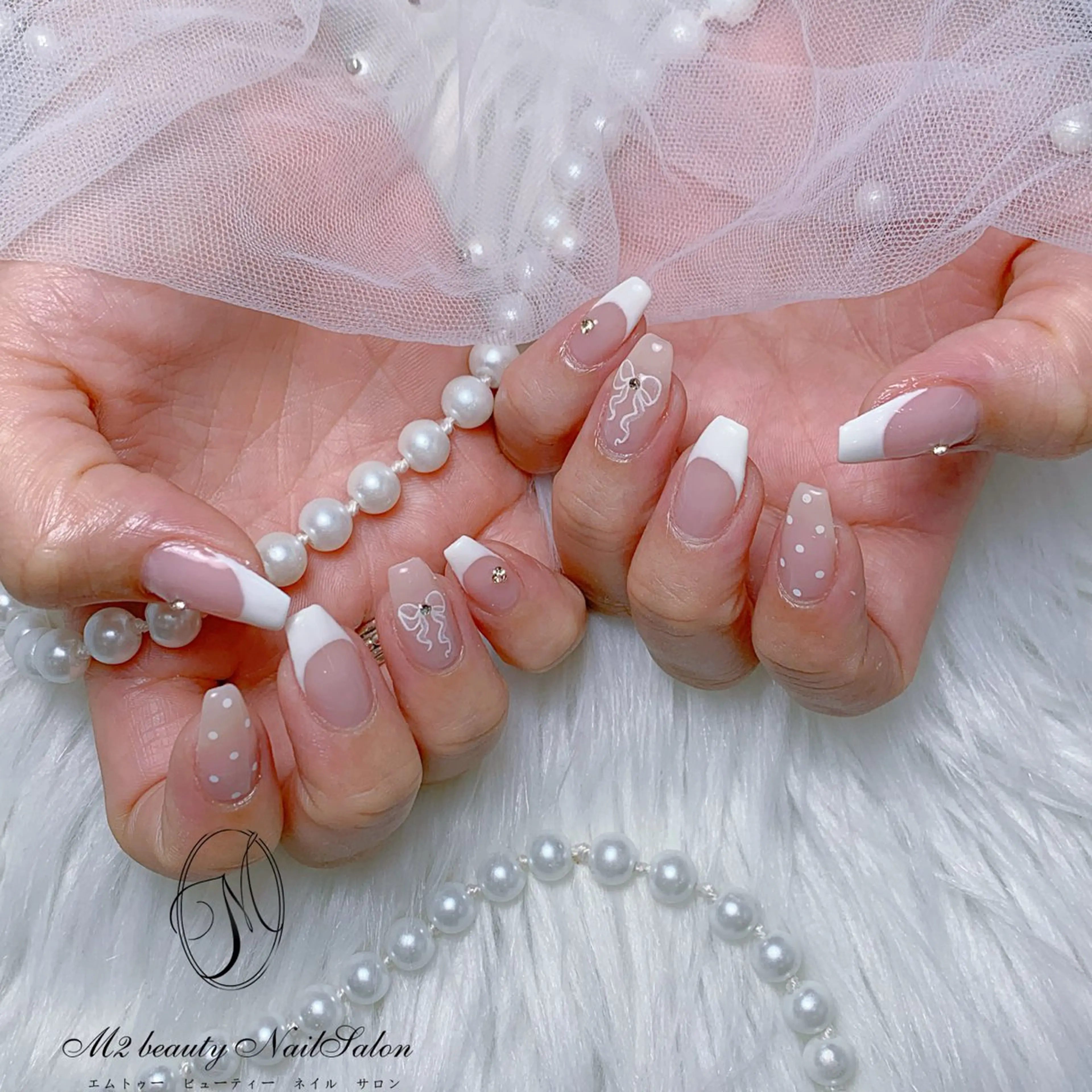 ネイル アートネイル フラッシュネイル フレンチネイル ガラスフレンチ グラデーション ハンドネイル M2 BEAUTY リュウのネイルデザイン