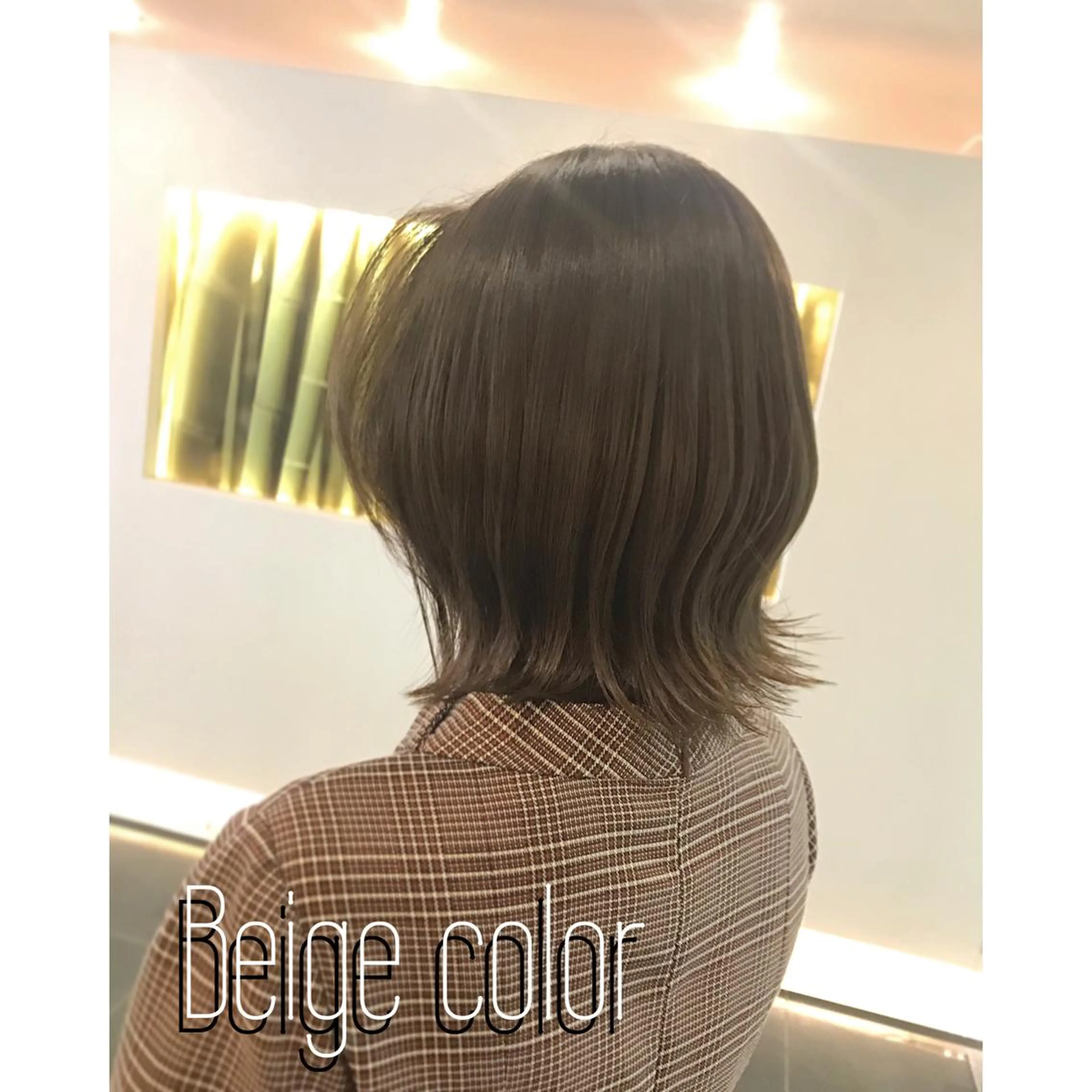 ミディアム カラー ベージュカラー 透明感カラー オリーブベージュ チーフデザイナー 若林　麻衣のヘアスタイル