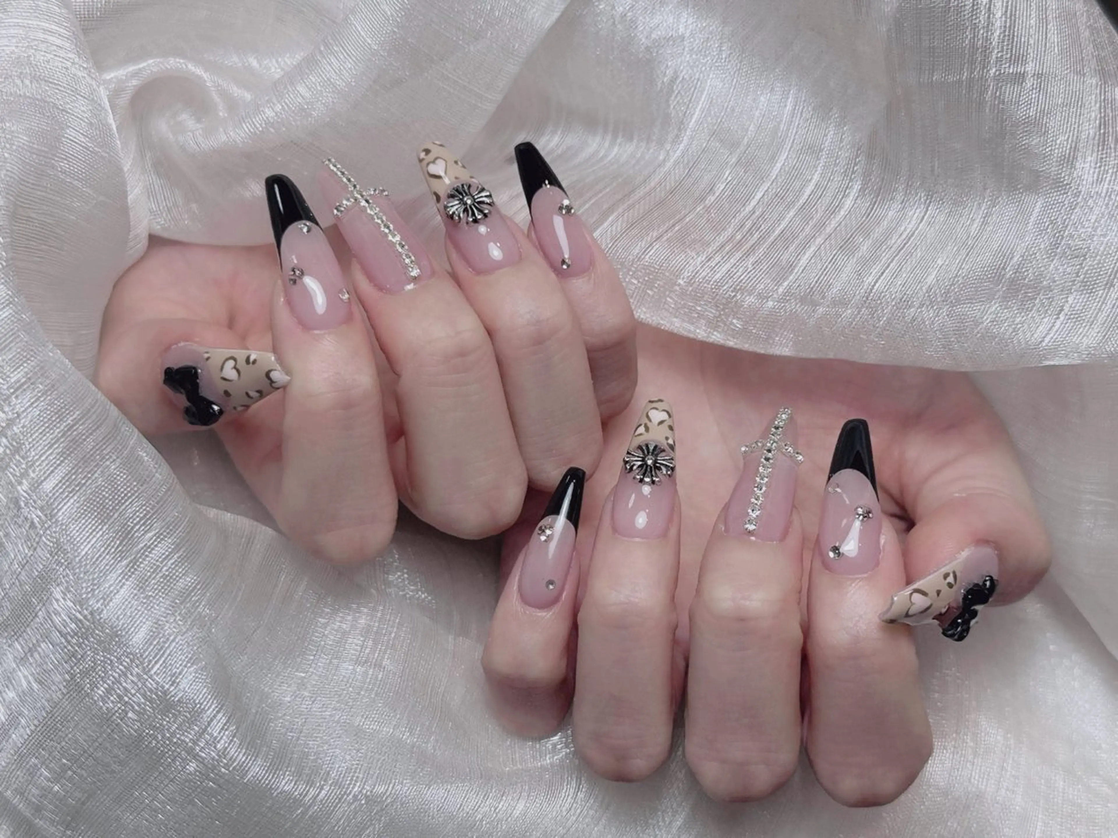 ネイル アートネイル 成人式 ジェルネイル ニュアンスネイル 夏ネイル NIE MoMoのネイルデザイン