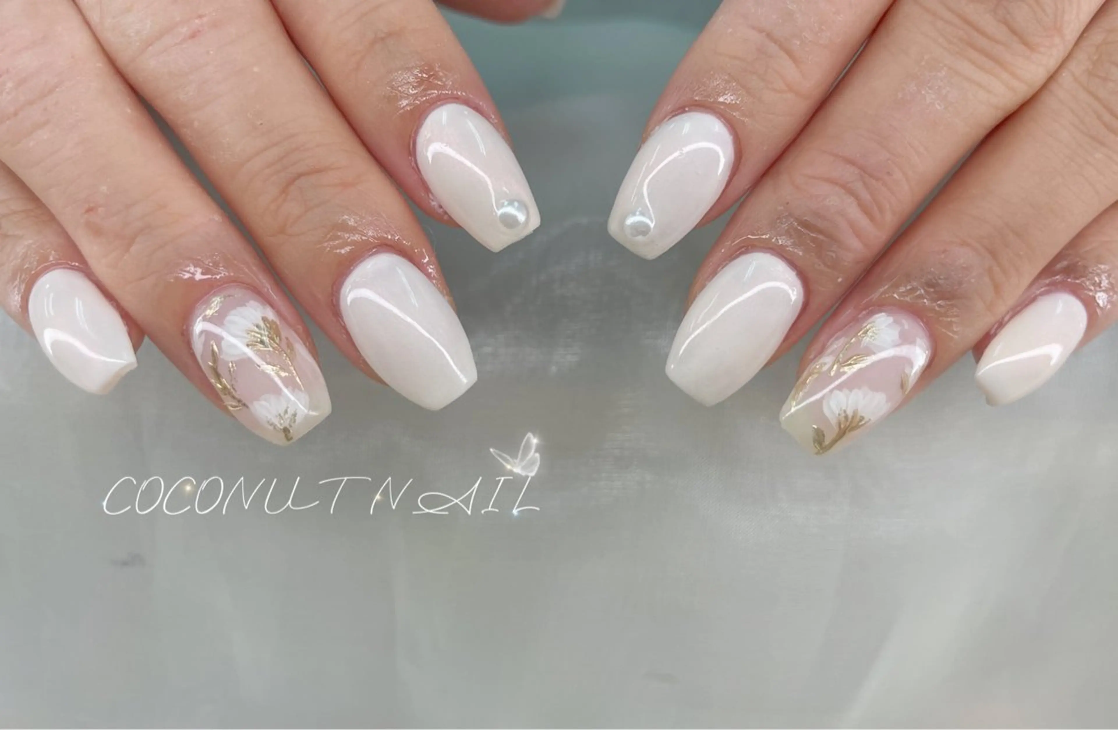 ネイル べっ甲ネイル フレンチネイル キラキラネイル ラメ(グリッター) マグネットネイル ハンドネイル 神田 ココナッツのネイルデザイン