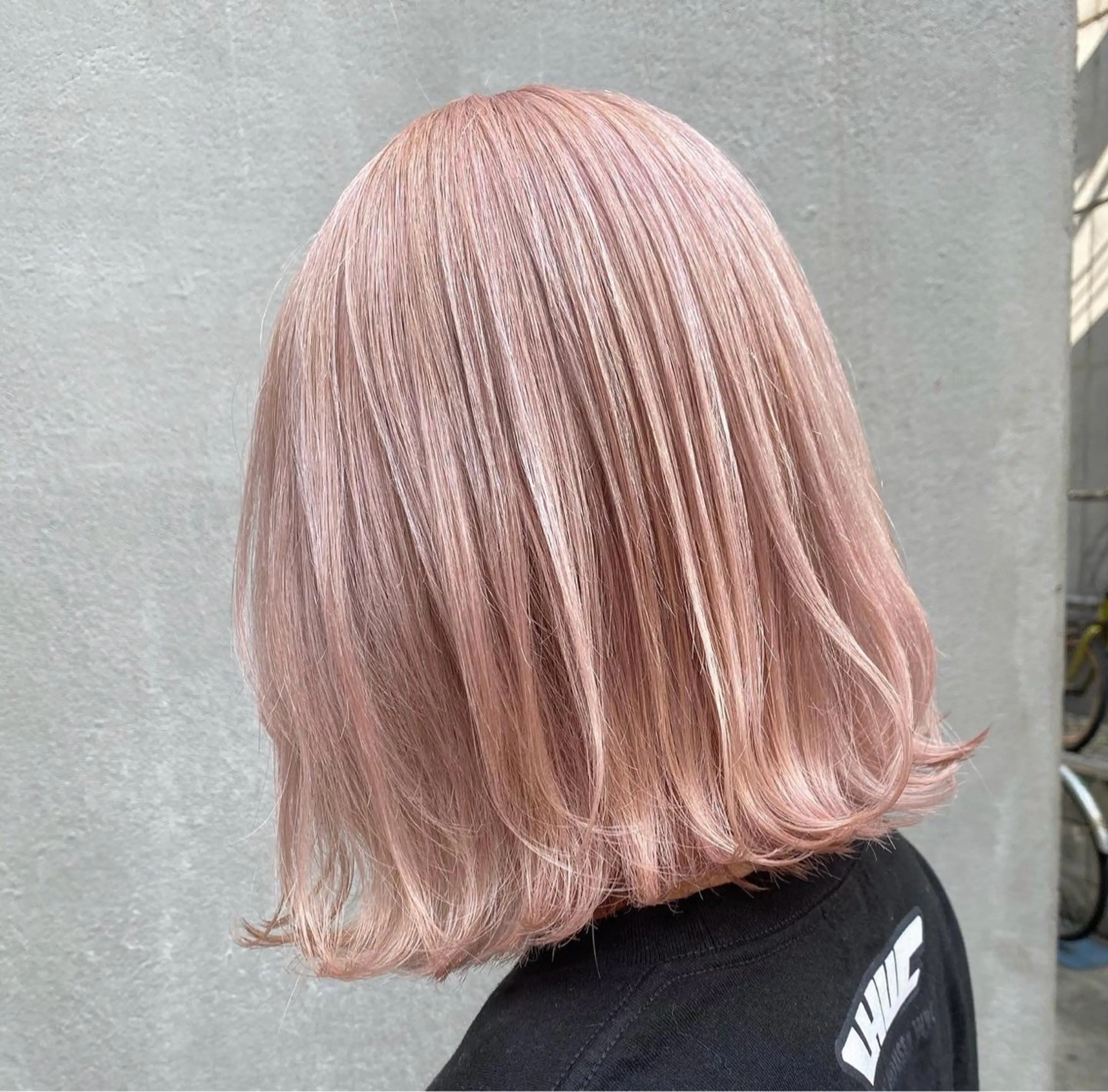 ミディアム ヘアカラー ✨️艶ハイトーン特化 ✨️佐藤望のヘアスタイル